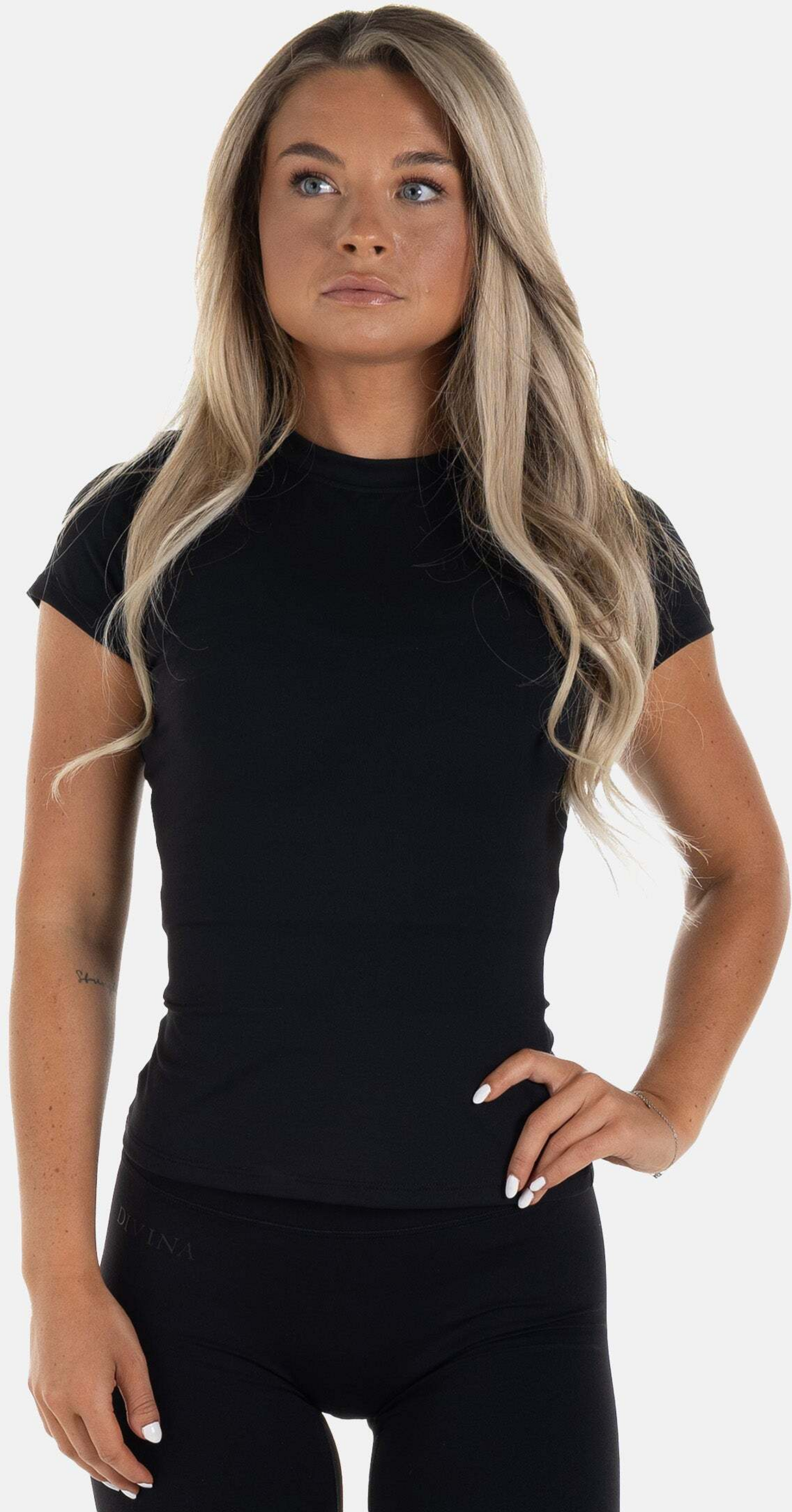 DIVINA, Divina T-shirt 'athleisure'