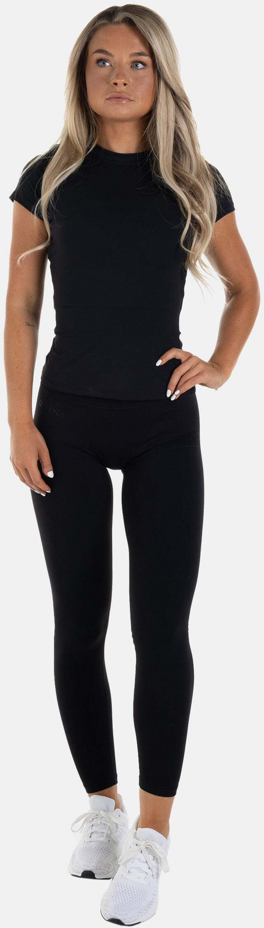DIVINA, Divina T-shirt 'athleisure'