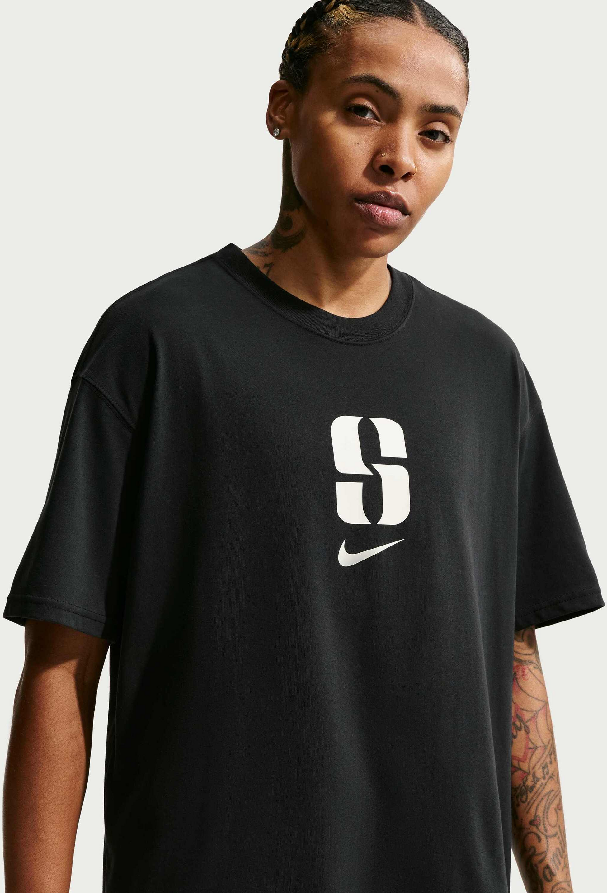 NIKE, Dri-fit Basketball T-shirt Sabrina 'put In Work'