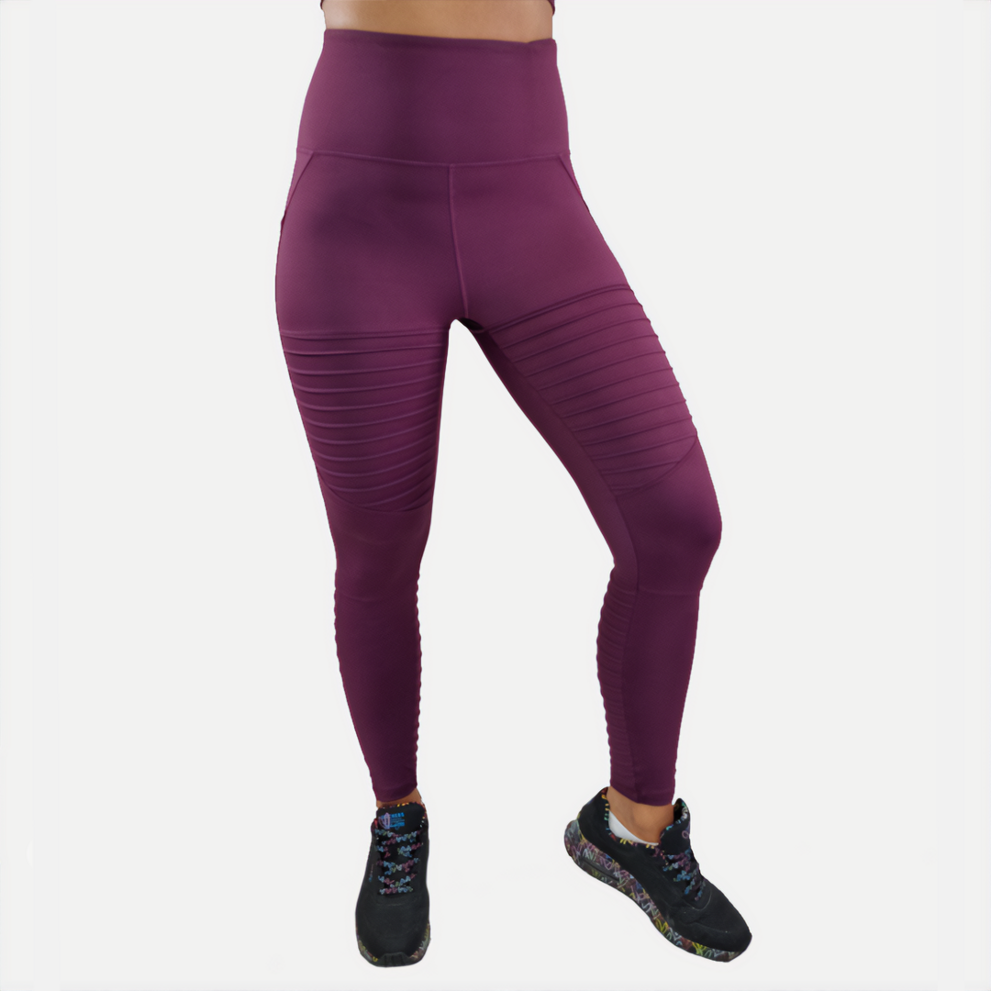 SHE DID, Favorittights Plommon