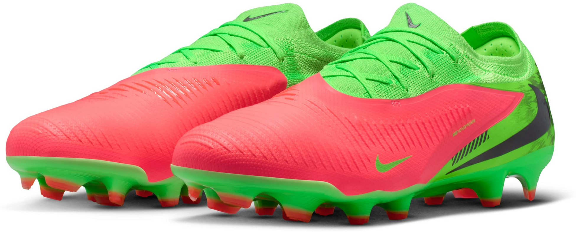NIKE, Firm-ground Football Boot Phantom 6 Low Pro 'erling Haaland'