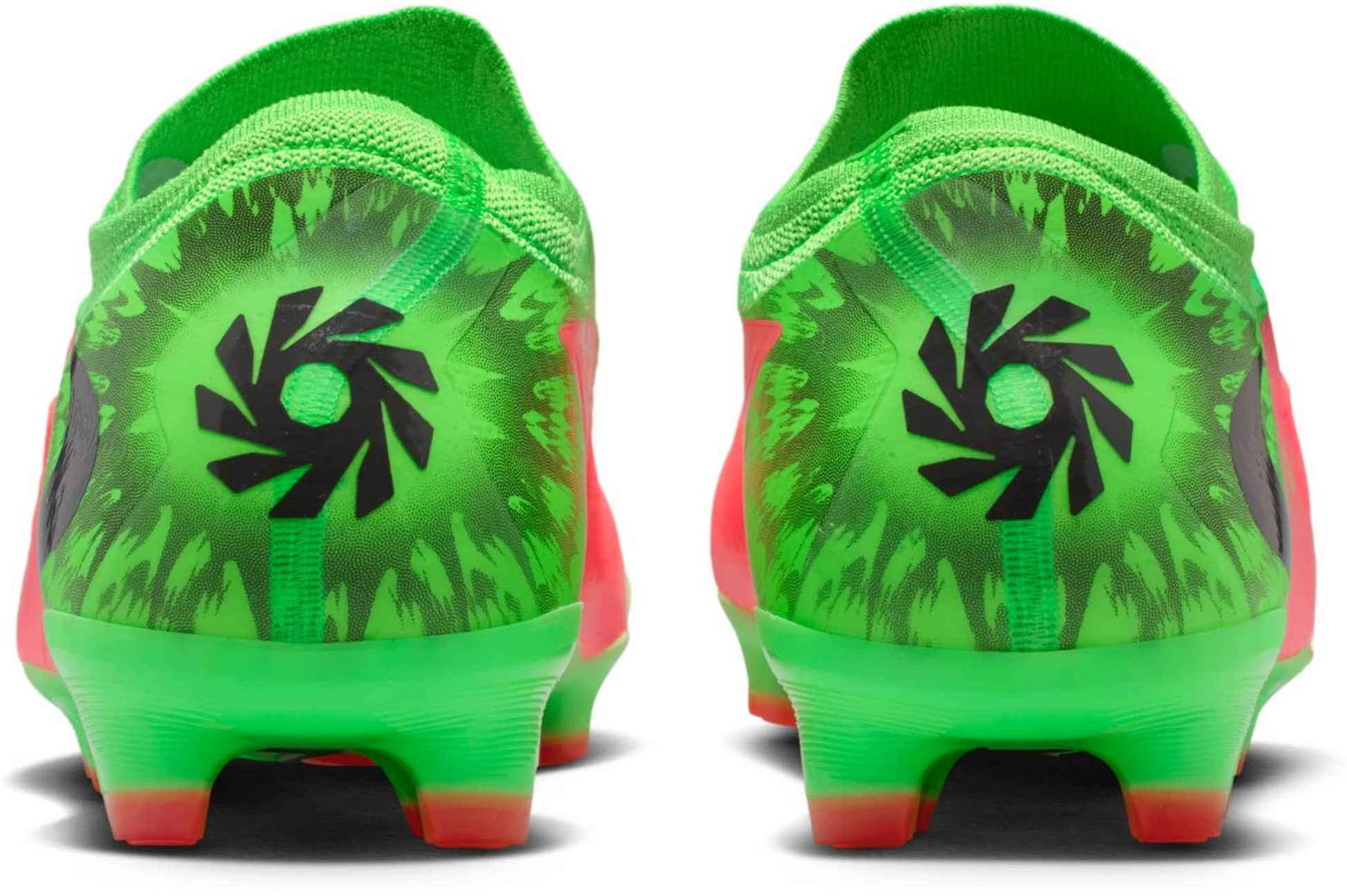 NIKE, Firm-ground Football Boot Phantom 6 Low Pro 'erling Haaland'