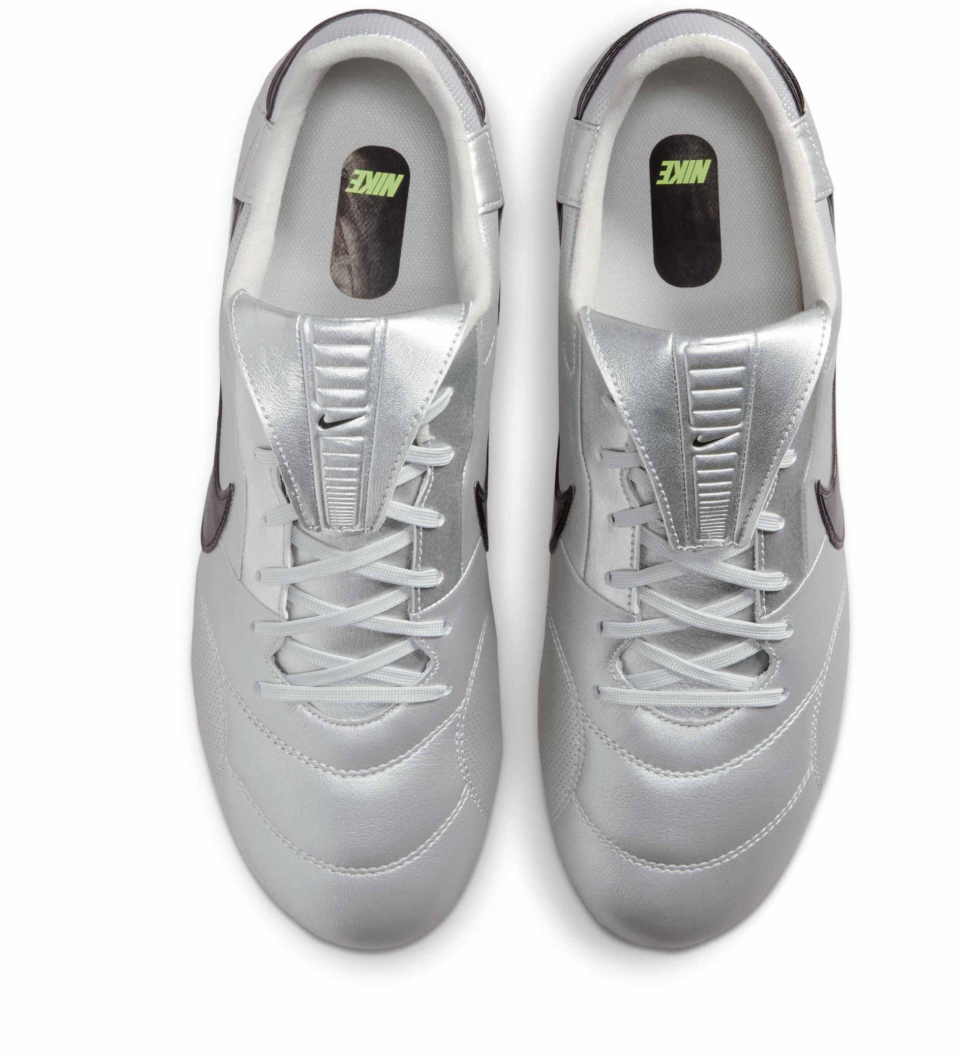 NIKE, Firm-ground Low-top Football Boot Premier 3