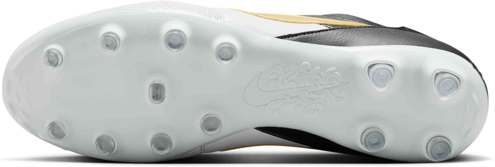 NIKE, Firm-ground Low-top Football Boot Premier 3