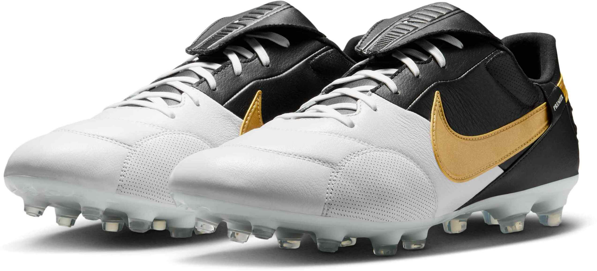 NIKE, Firm-ground Low-top Football Boot Premier 3