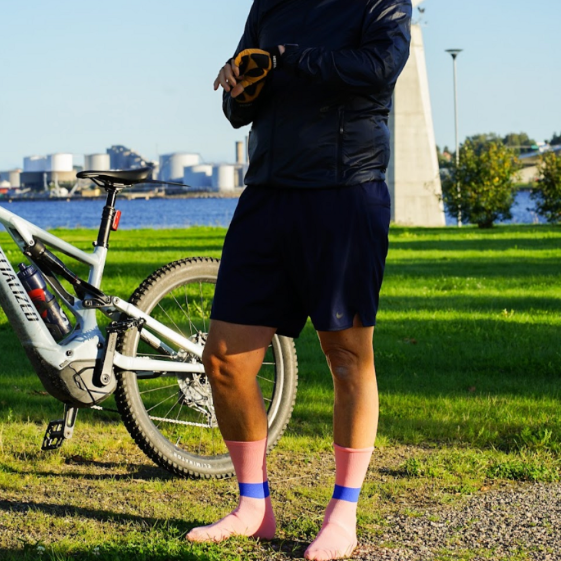 SAVVYDAYS, Focus Functional Crew Socks