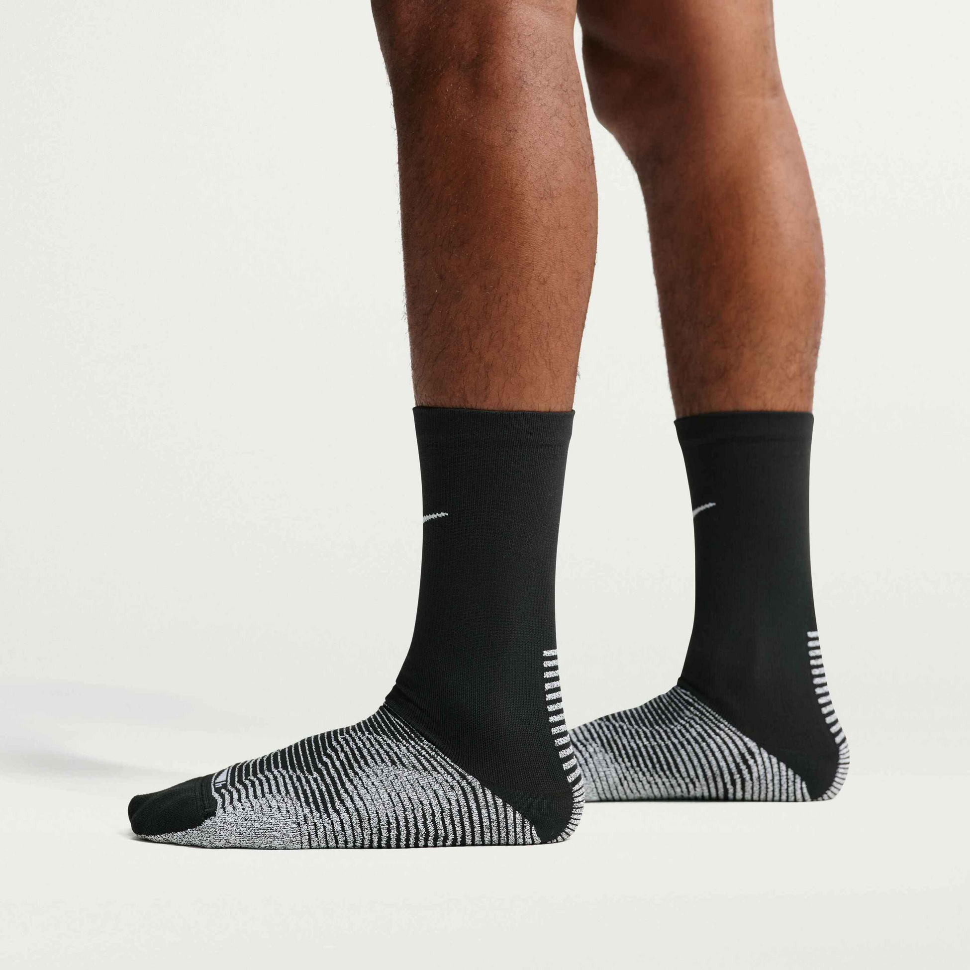 NIKE, Football Crew Socks Nikegrip Vapor Strike