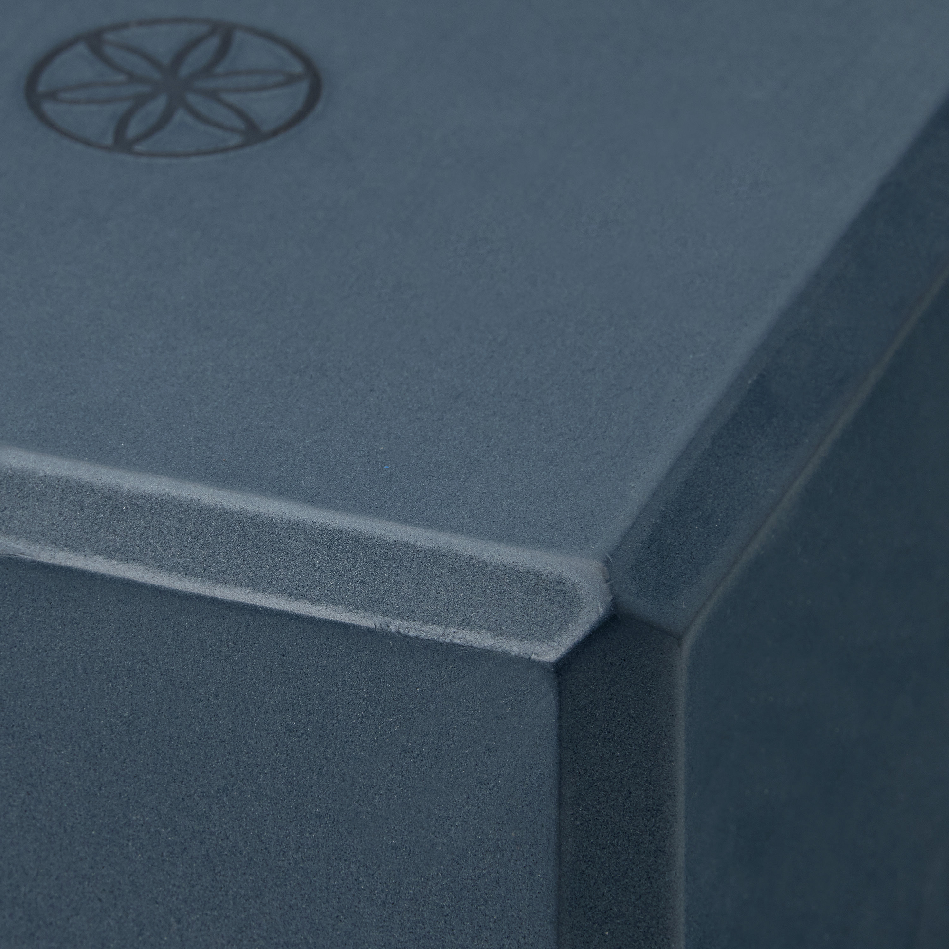 GAIAM, Gaiam Blue Aura Yoga Block