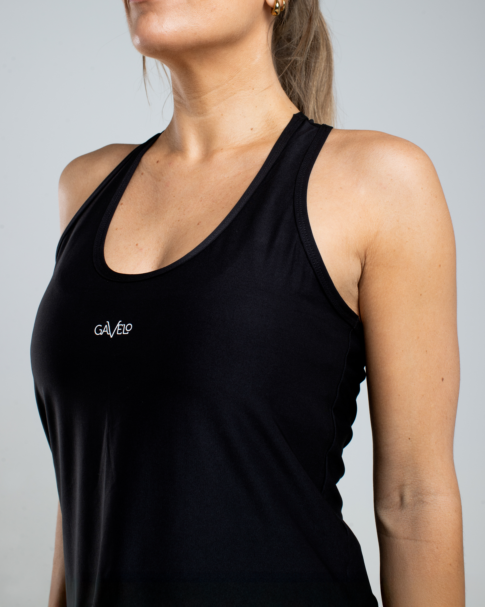 GAVELO, Gavelo Pace Tank Top Black