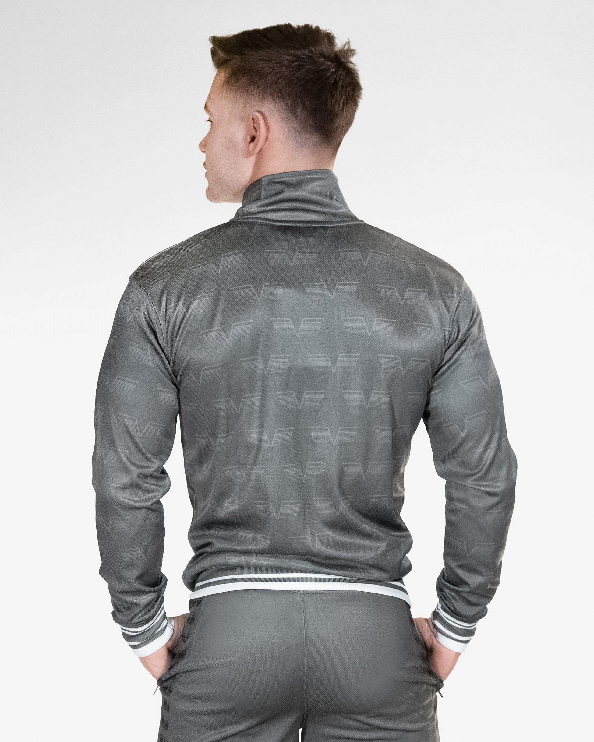 GAVELO, Gavelo Track Jacket Carbon Grey