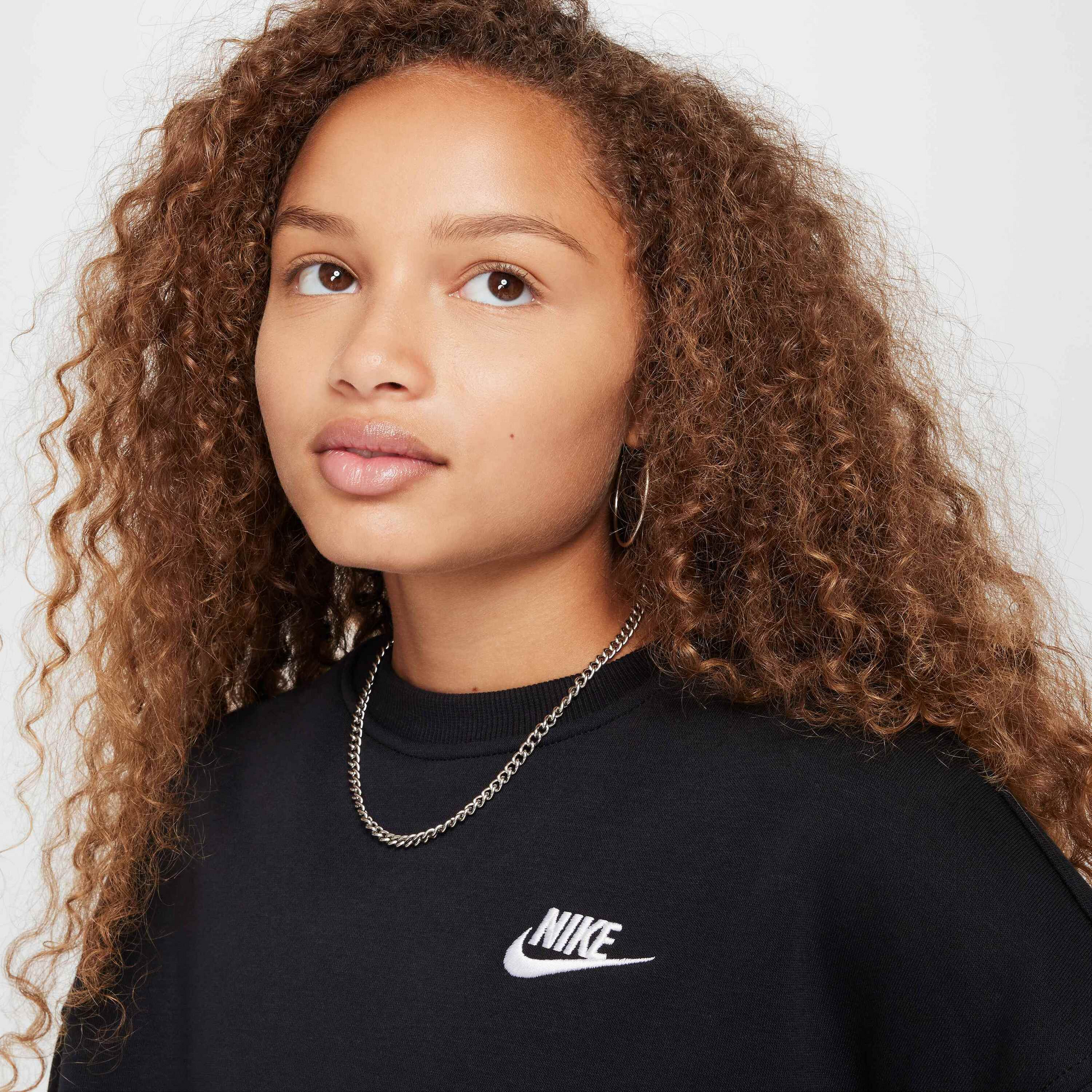NIKE, Girls' Boxy Crew-neck Sweatshirt Sportswear Club Fleece