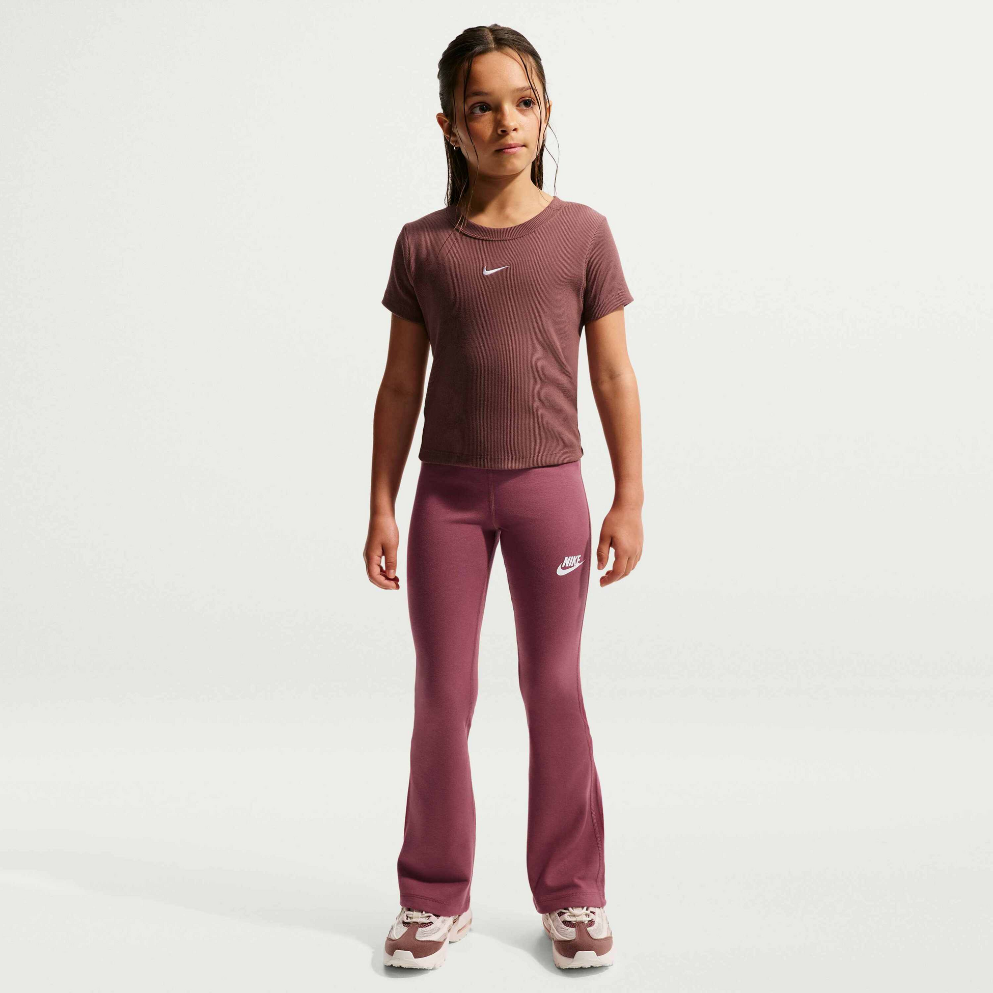 NIKE, Girls' High-waisted Flared Leggings Sportswear Classic