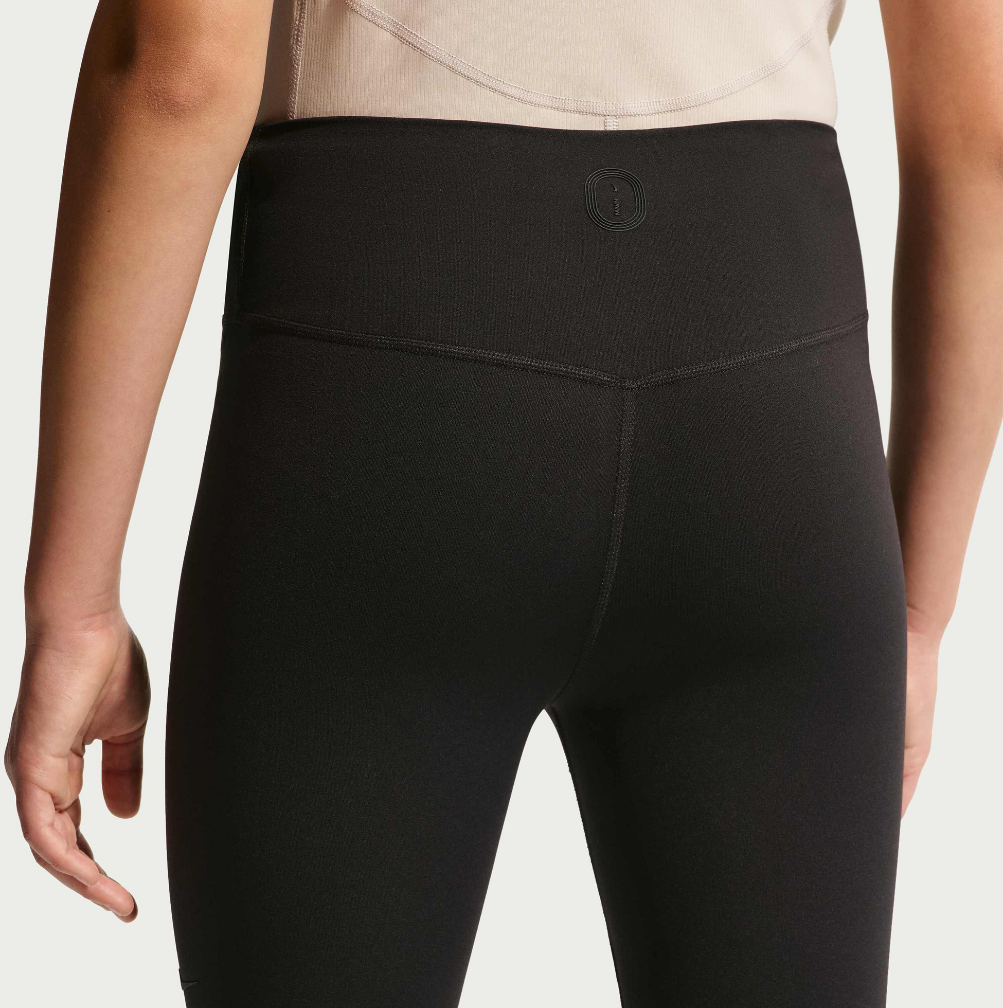 NIKE, Girls' High-waisted Leggings Mavn