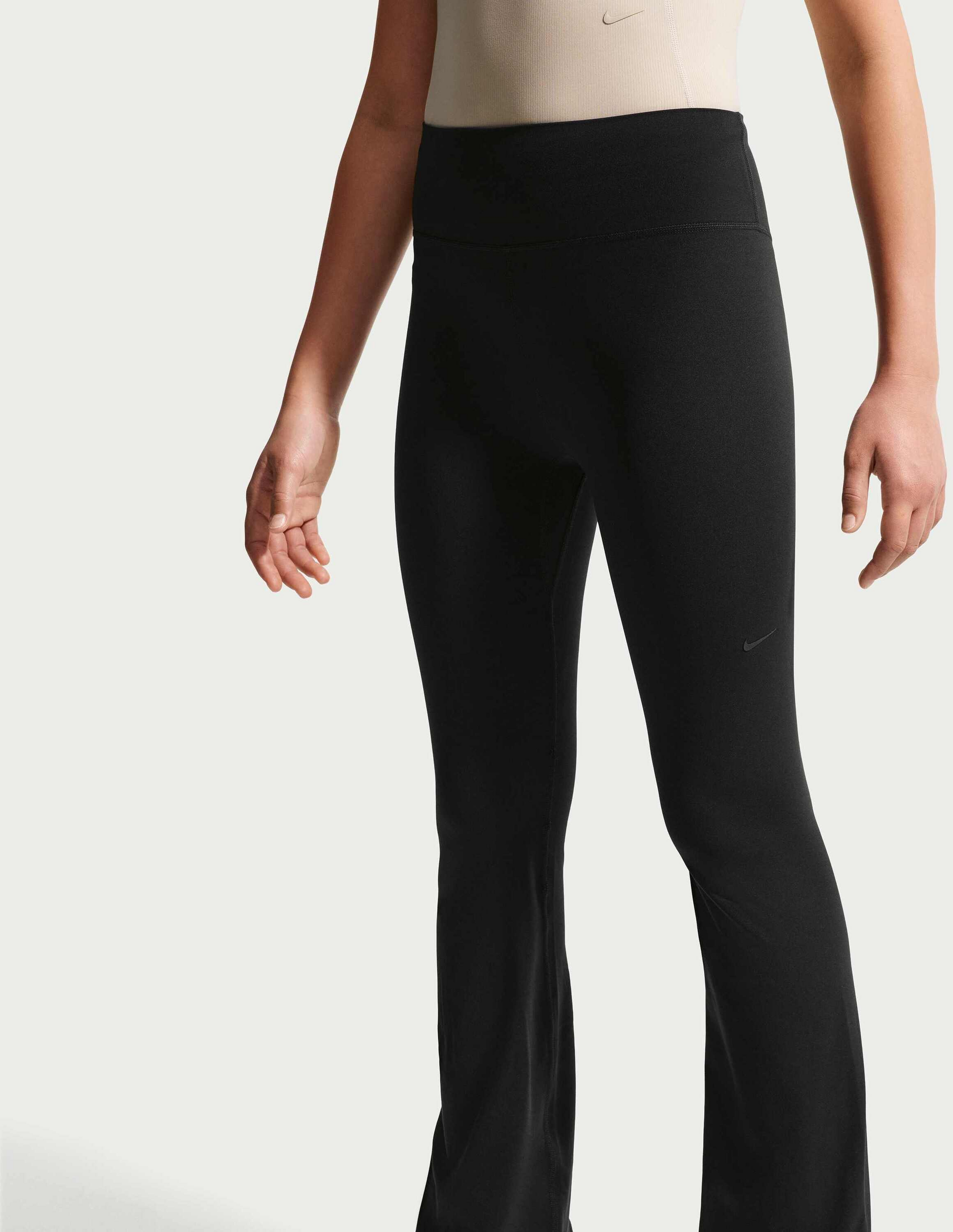 NIKE, Girls' High-waisted Leggings Mavn