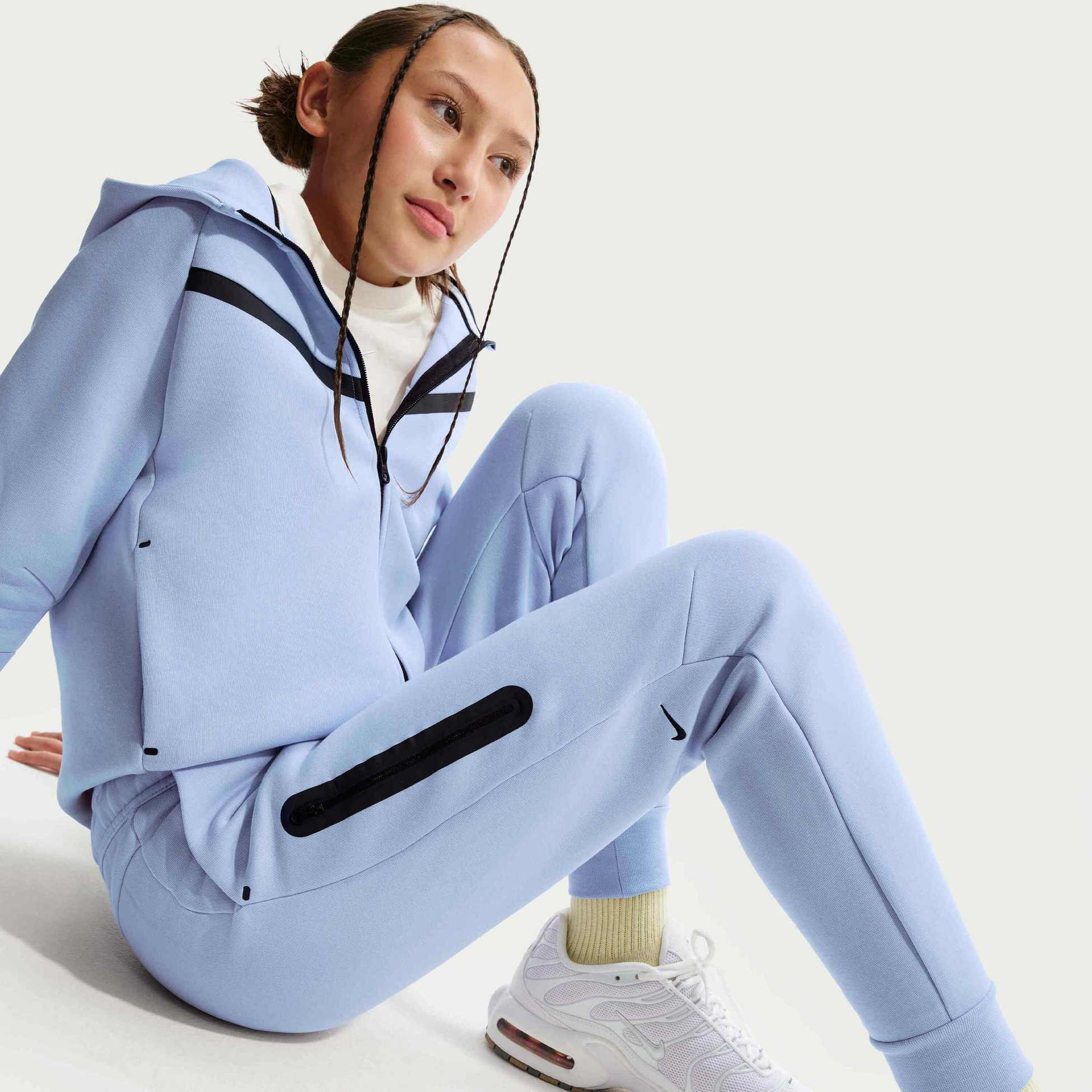 NIKE, Girls' Joggers Sportswear Tech Fleece
