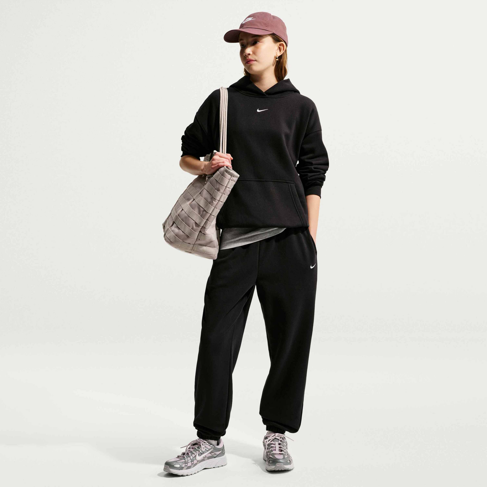 NIKE, Girls' Loose Trousers Sportswear Studio Fleece