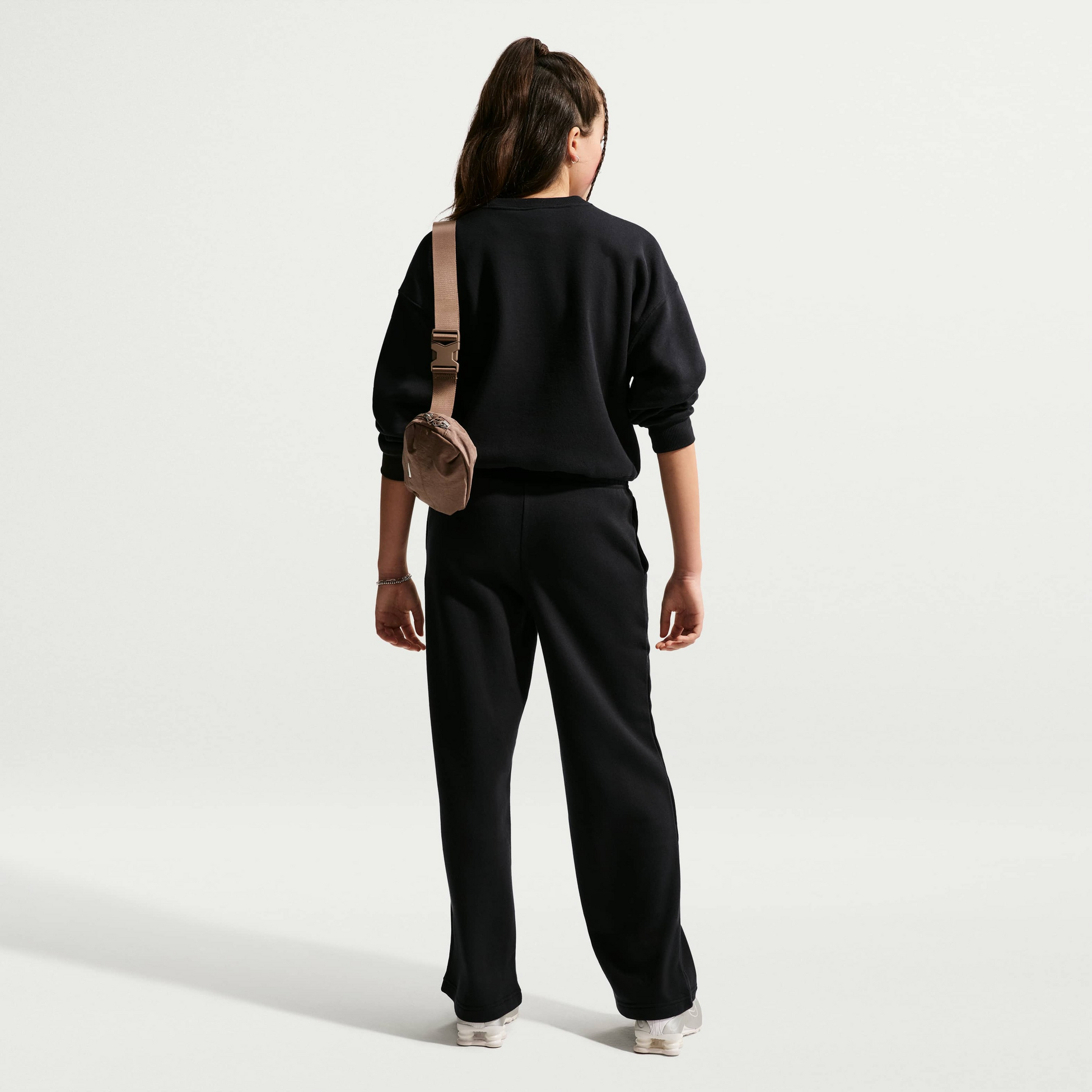 NIKE, Girls' Open-hem Trousers Sportswear Studio Fleece