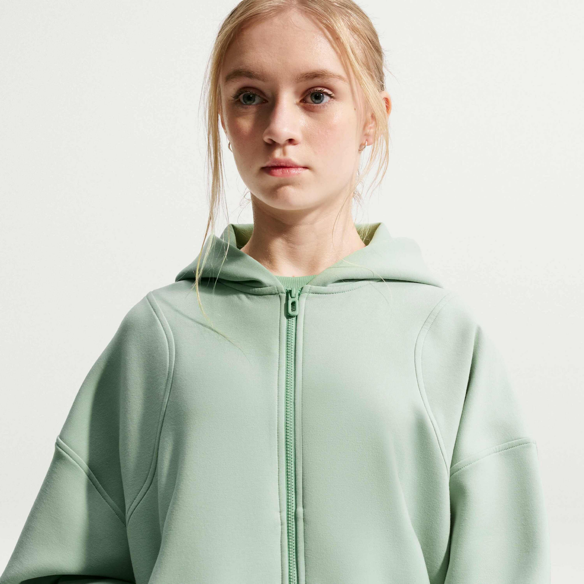 NIKE, Girls' Therma-fit Knit Full-zip Hoodie Mavn