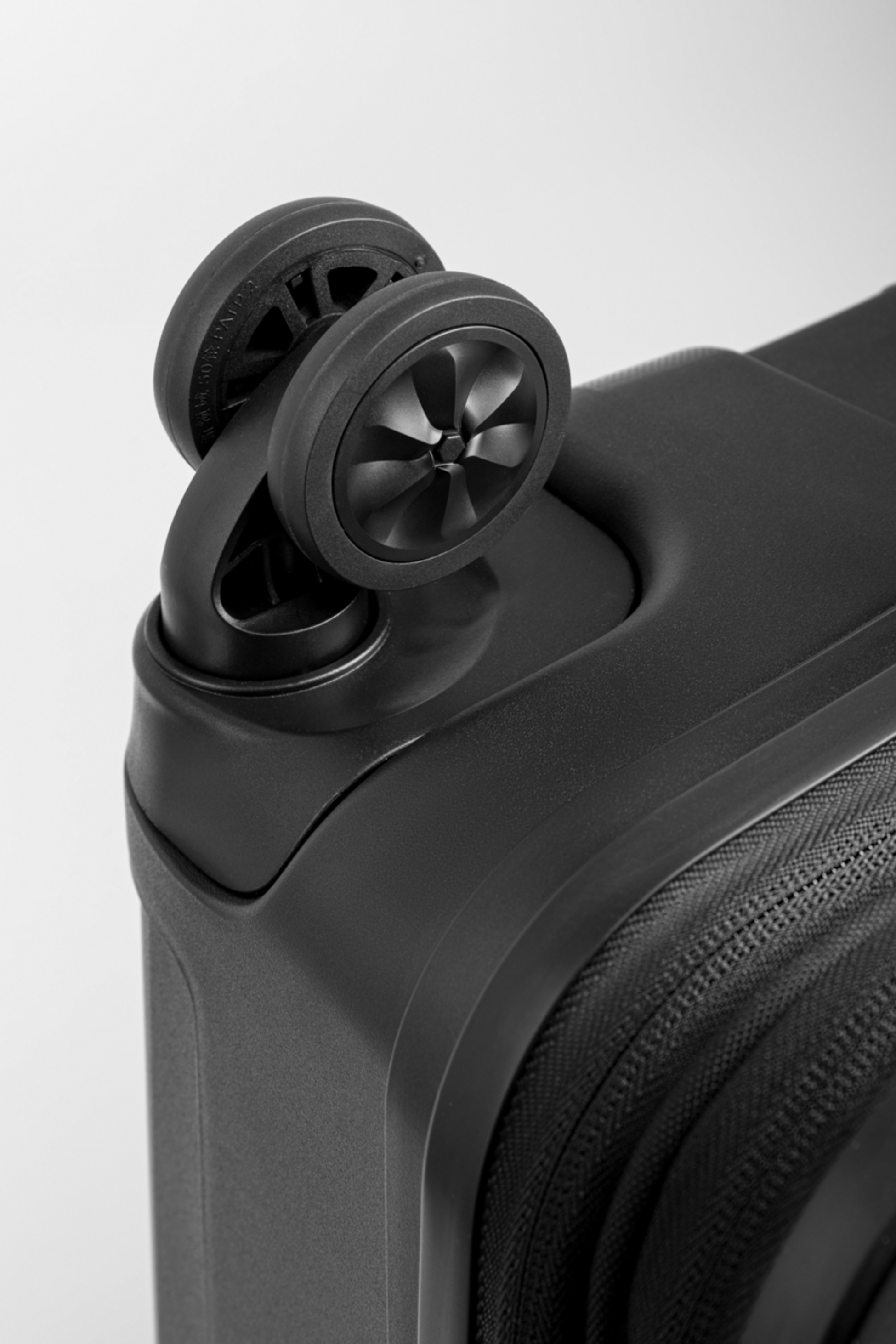 EPIC, Halo Resväska 73 Cm