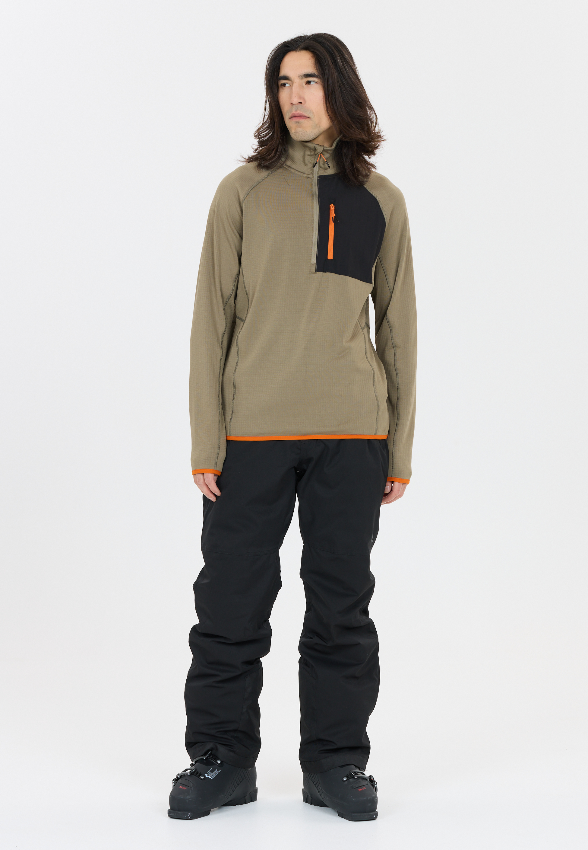 WHISTLER, Helge Midlayer