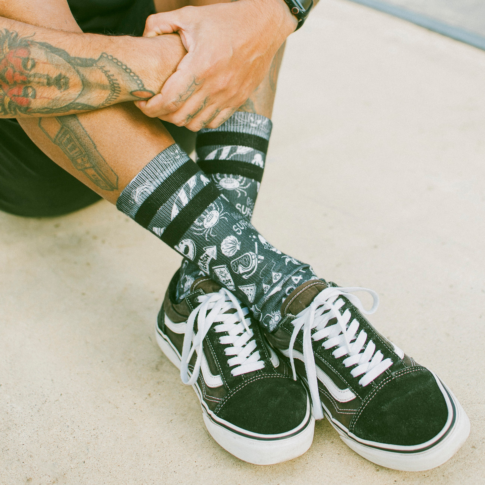 AMERICAN SOCKS, Hella Hot - Mid High