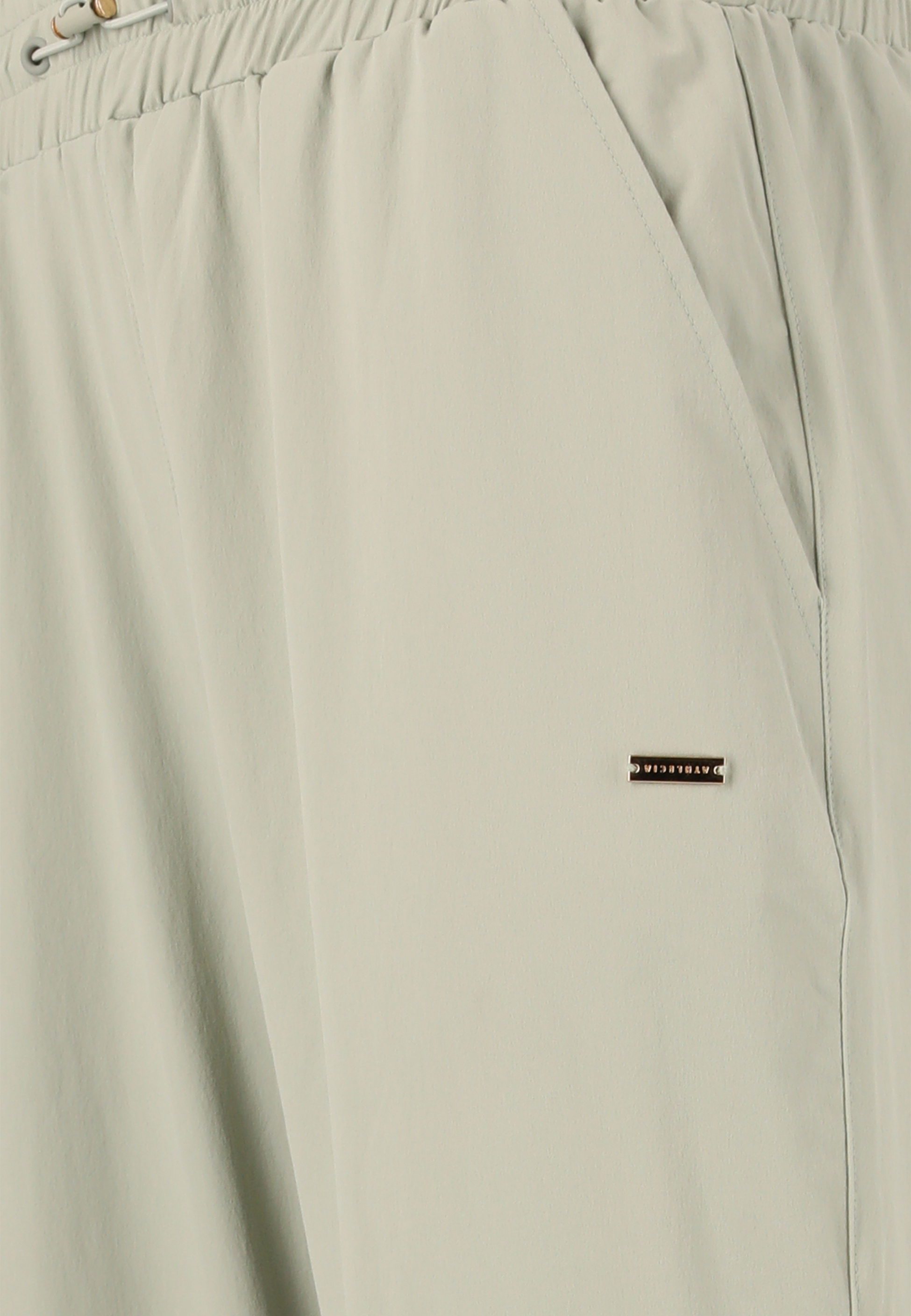 ATHLECIA, Hero Trousers