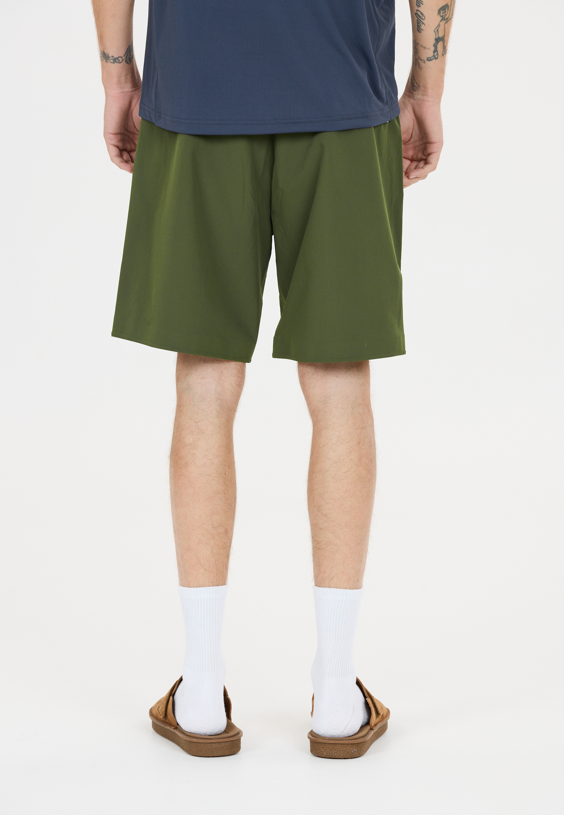 SOS, Hevellyn Shorts