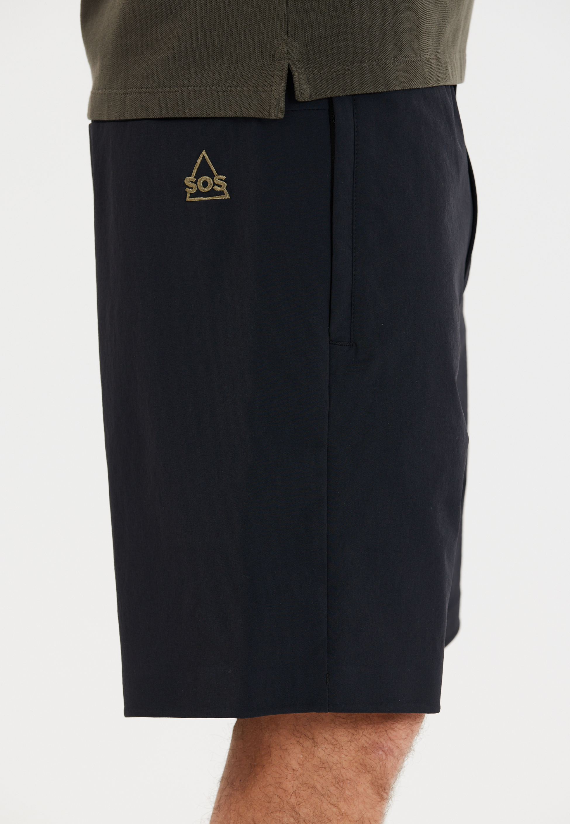 SOS, Hevellyn Shorts