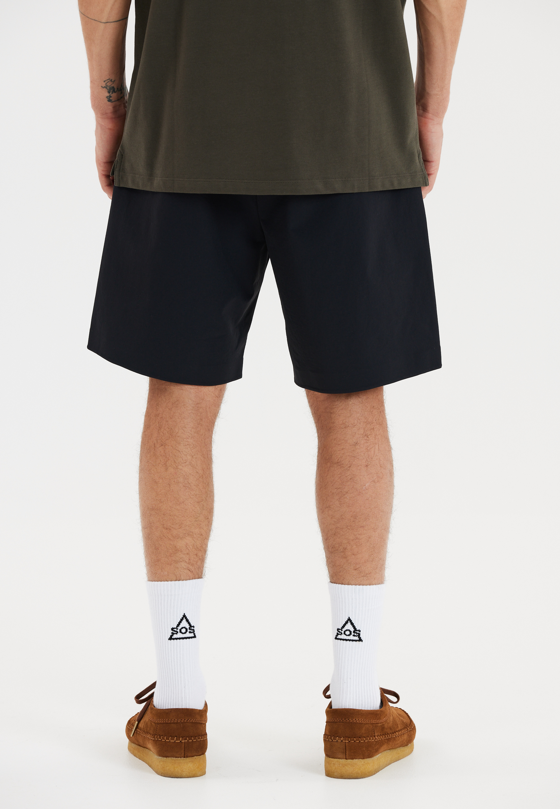 SOS, Hevellyn Shorts