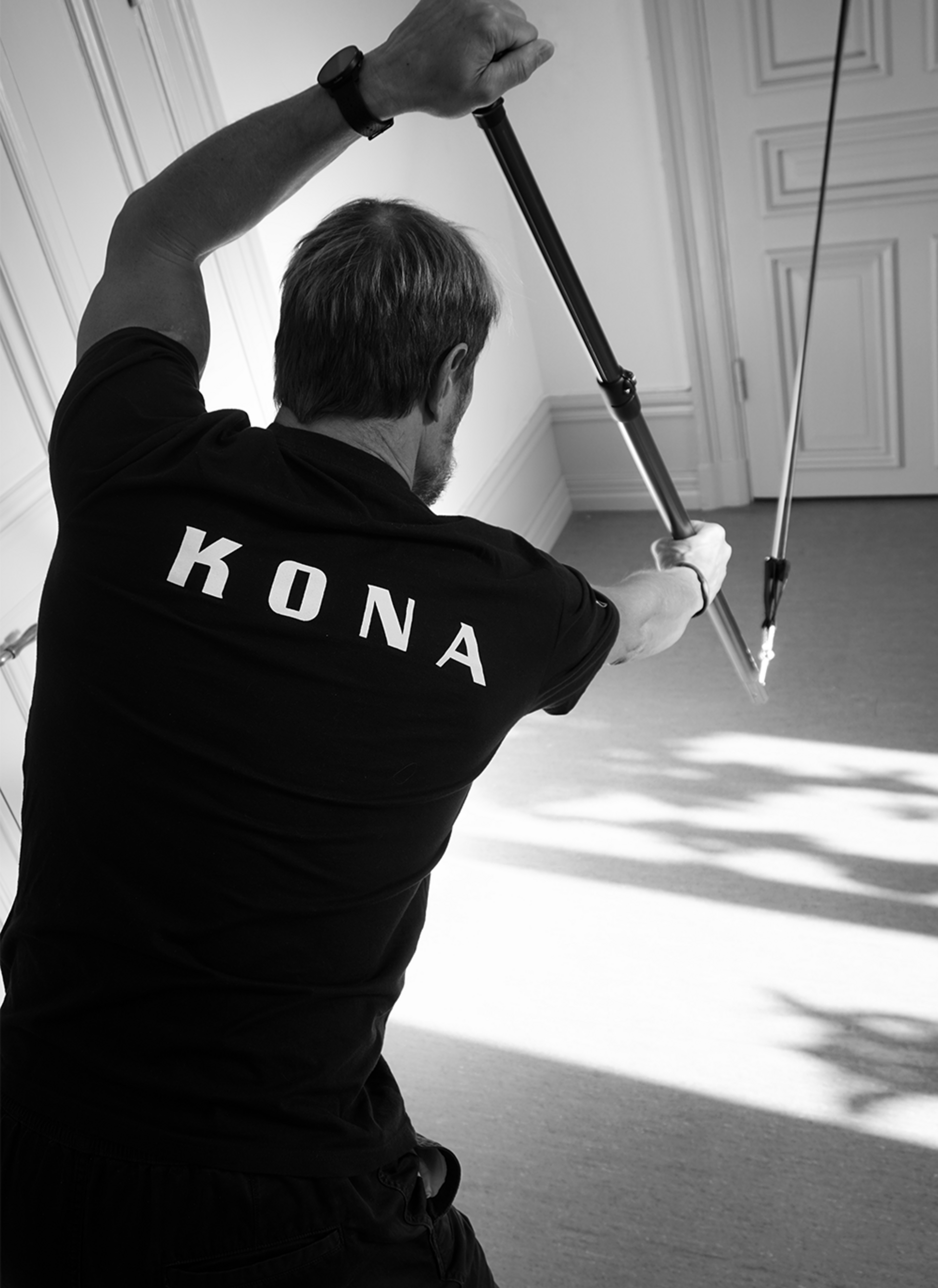KONA, Indoor Sup