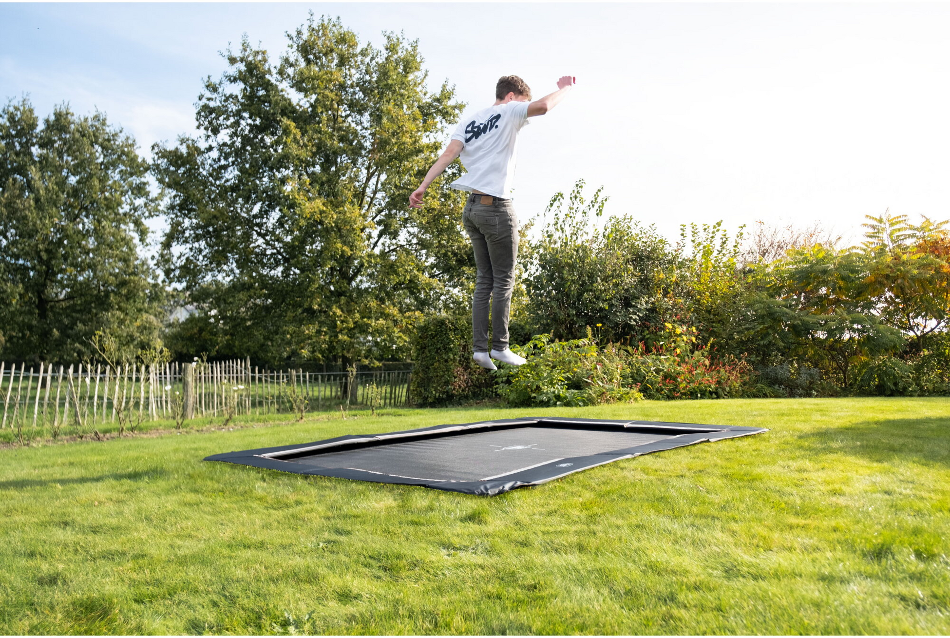 EXIT, Interra Sport-marktrampolin 244x366cm - Svart