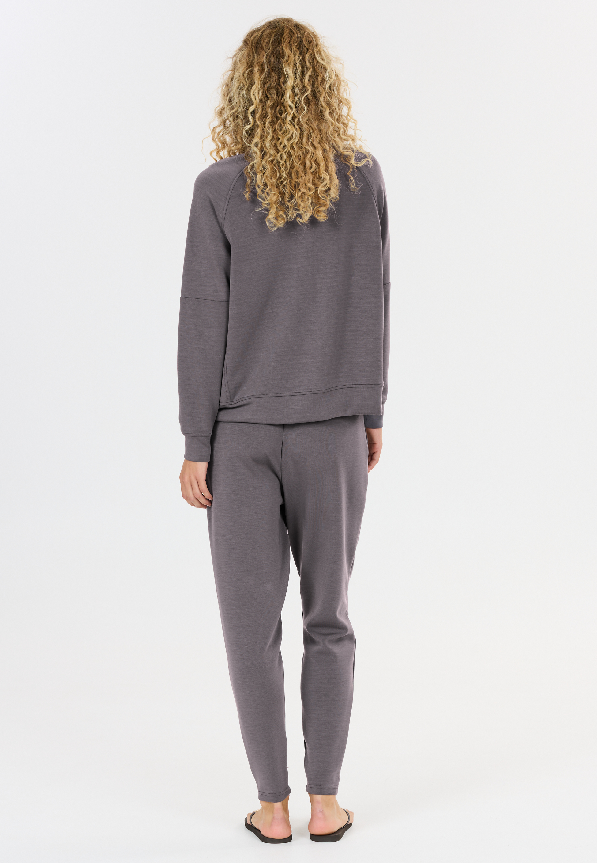 ATHLECIA, Jacey