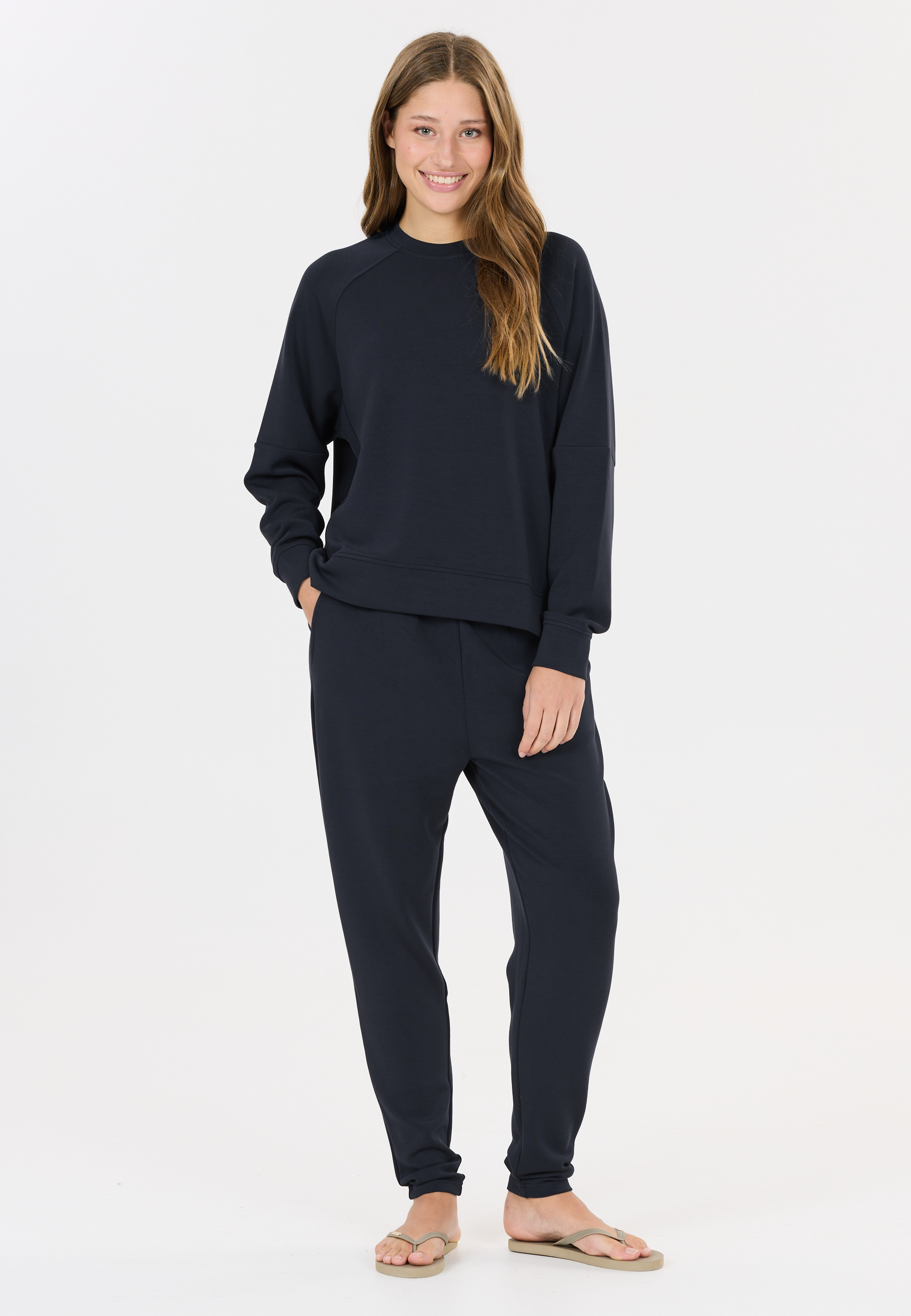 ATHLECIA, Jacey