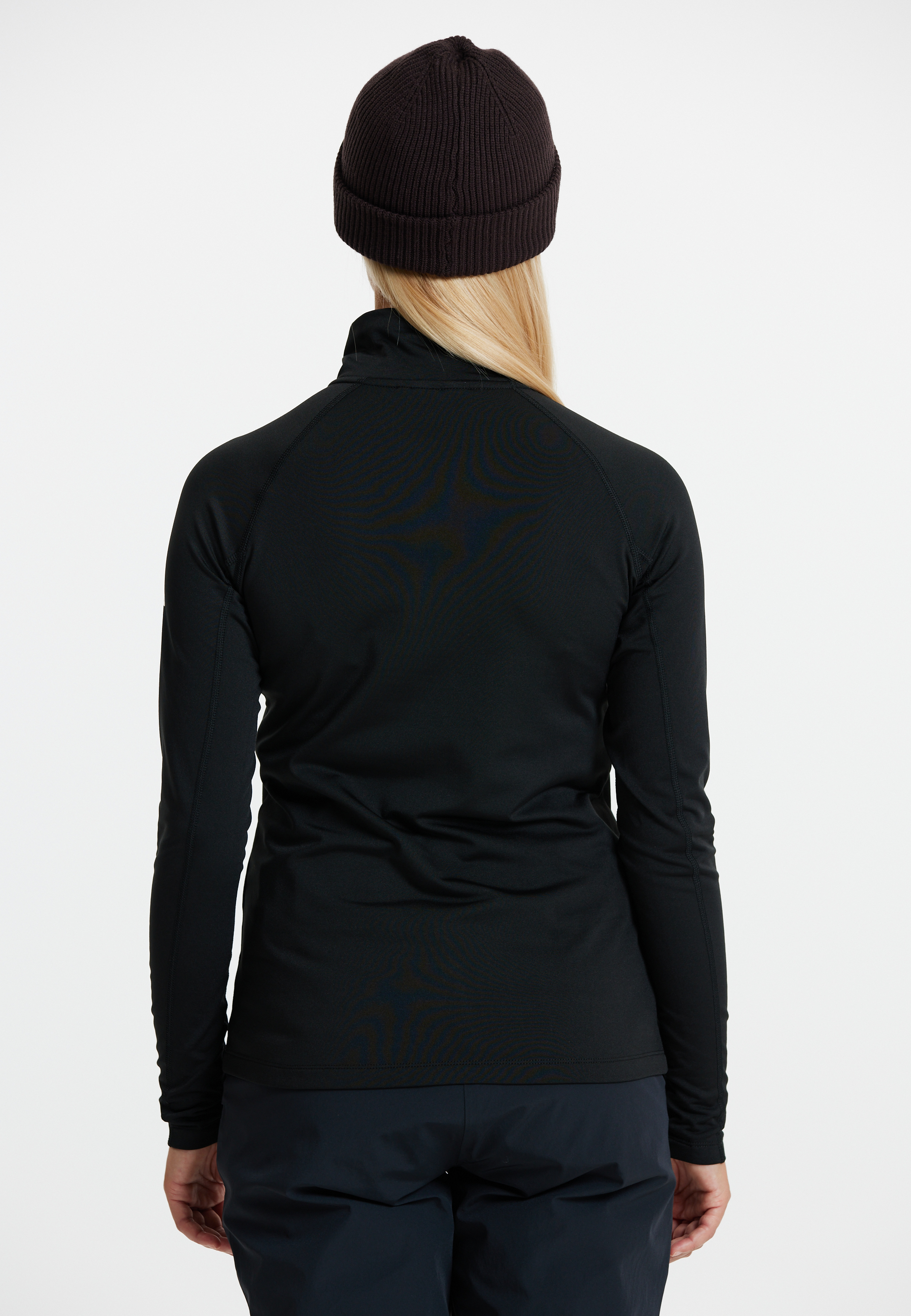 SOS, Jasna Pullover