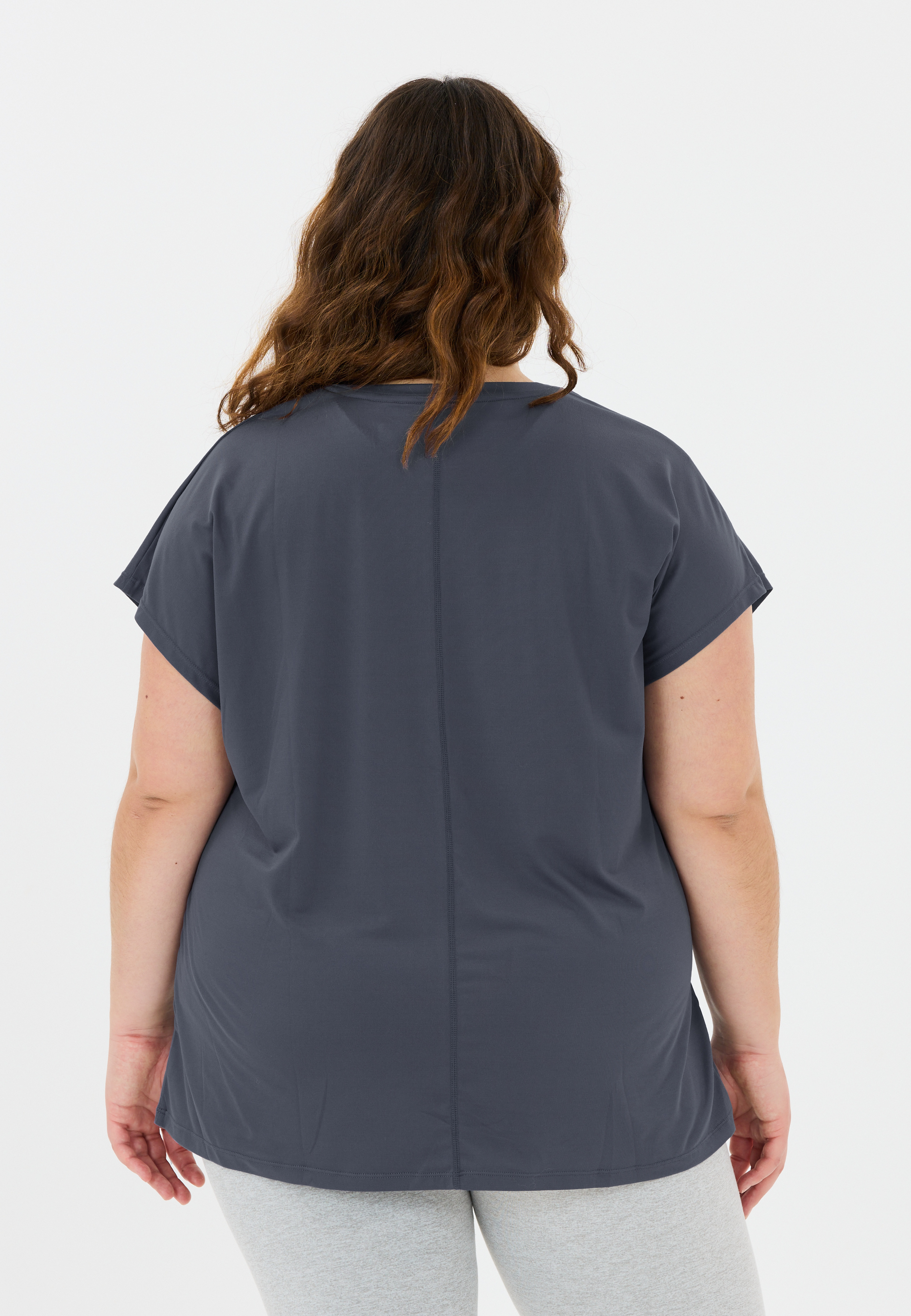 Q SPORTSWEAR, Jenirei T-shirt