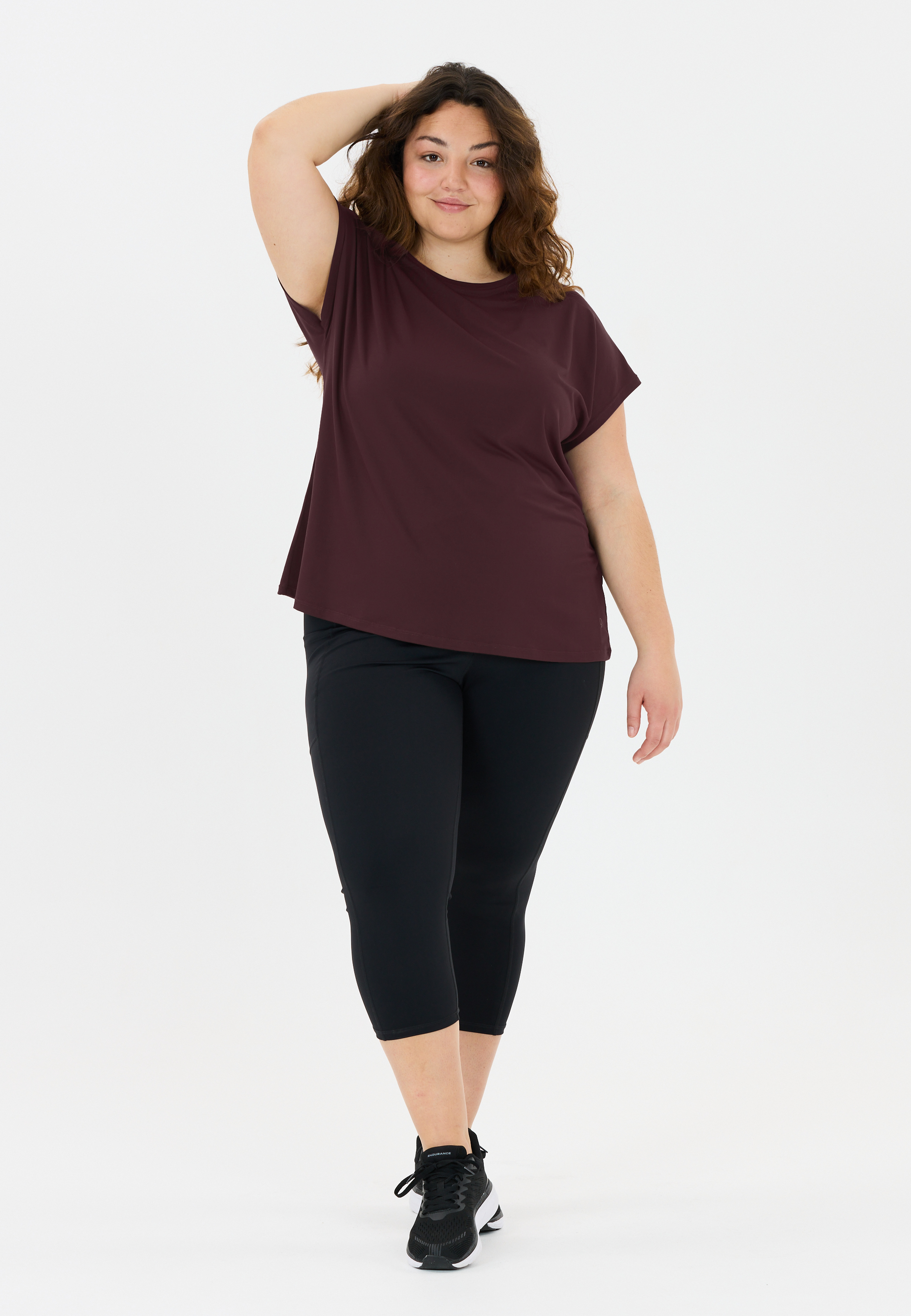 Q SPORTSWEAR, Jenirei T-shirt