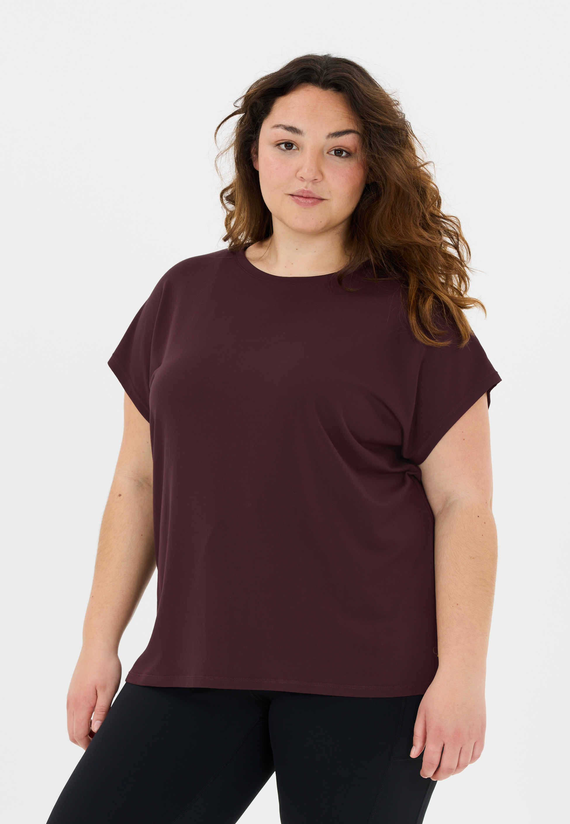 Q SPORTSWEAR, Jenirei T-shirt