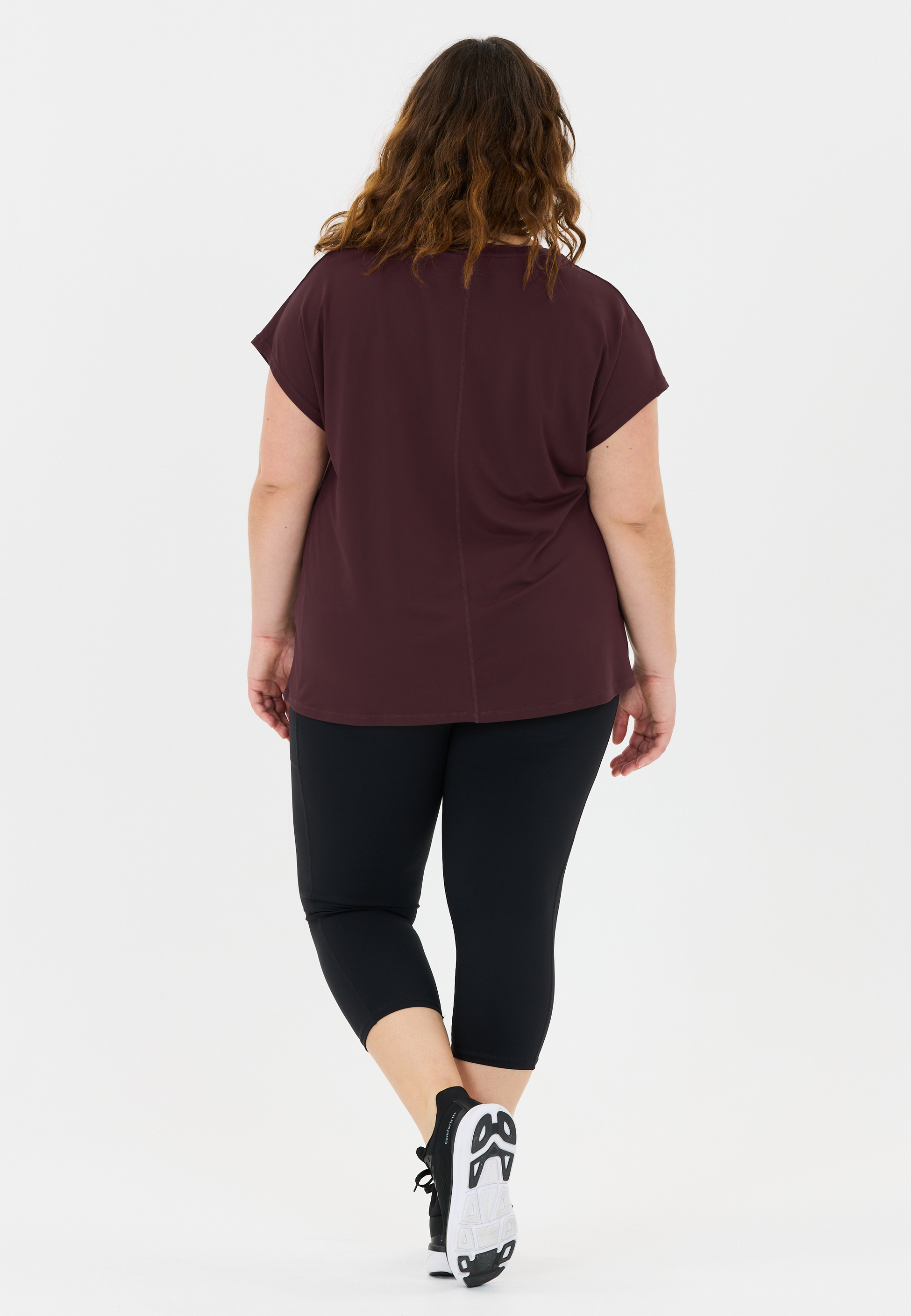 Q SPORTSWEAR, Jenirei T-shirt