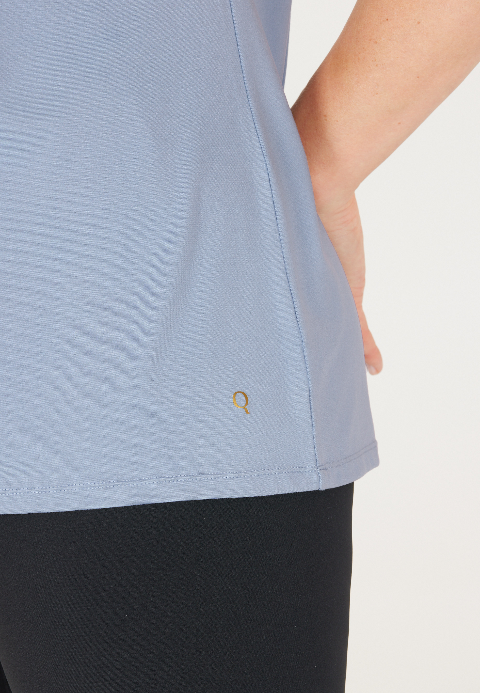 Q SPORTSWEAR, Jenirei