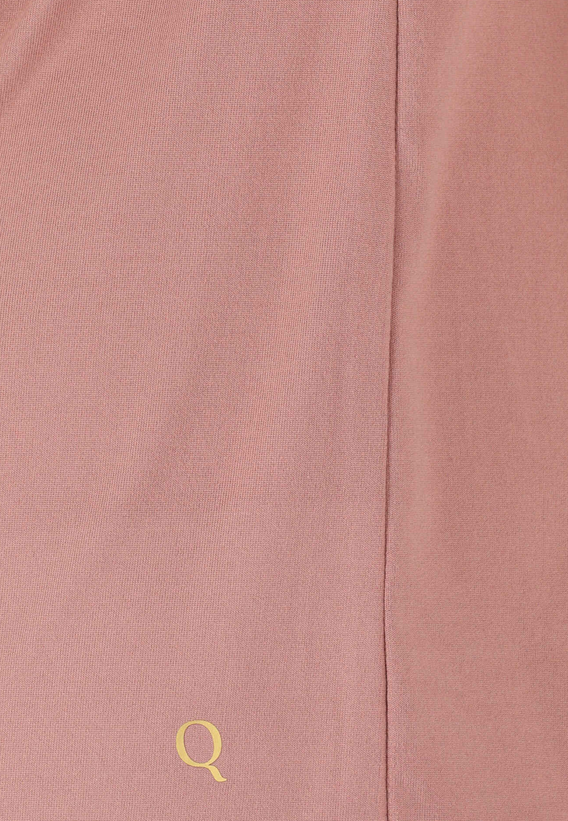 Q SPORTSWEAR, Jenirei