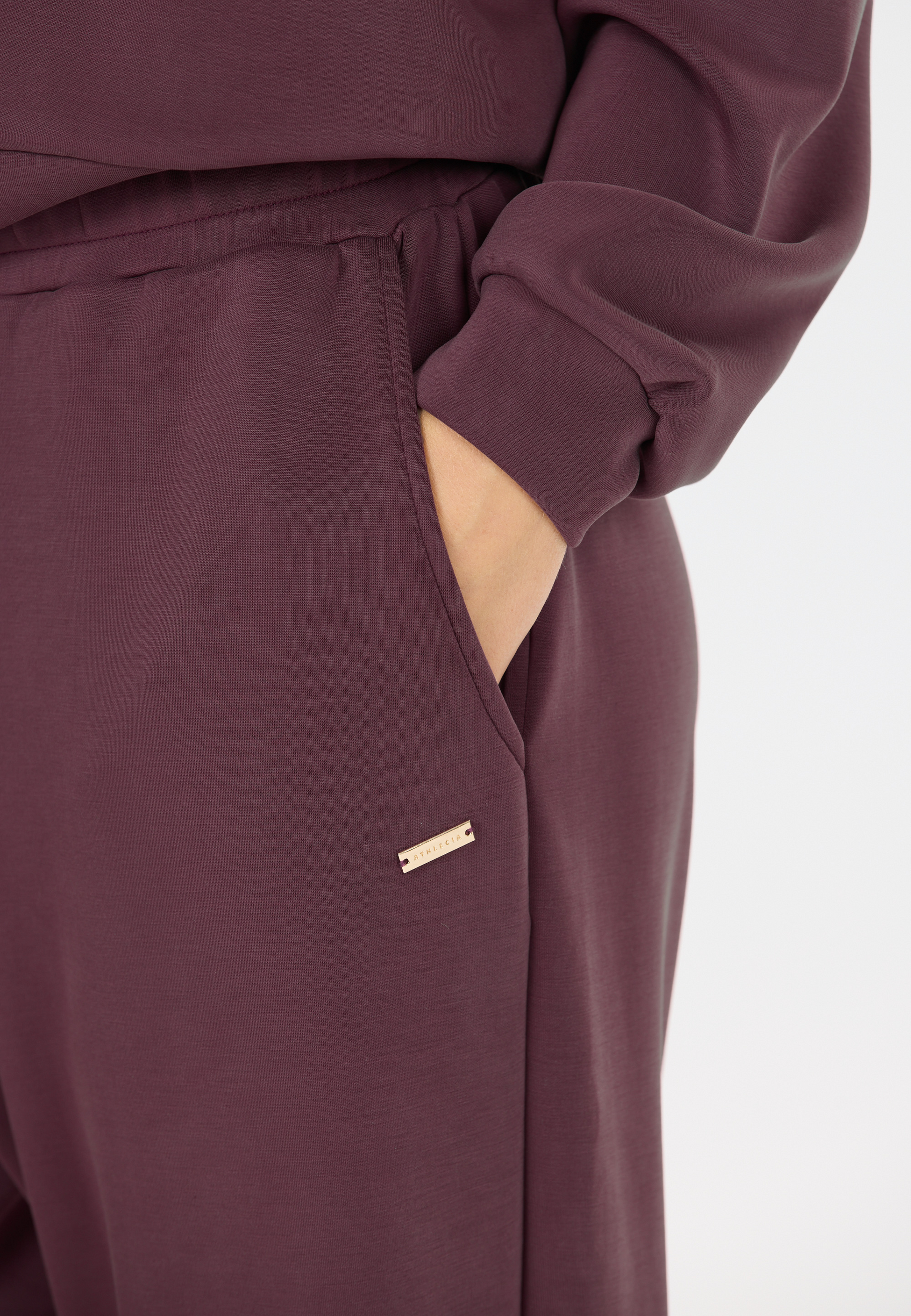 ATHLECIA, Jillnana V2