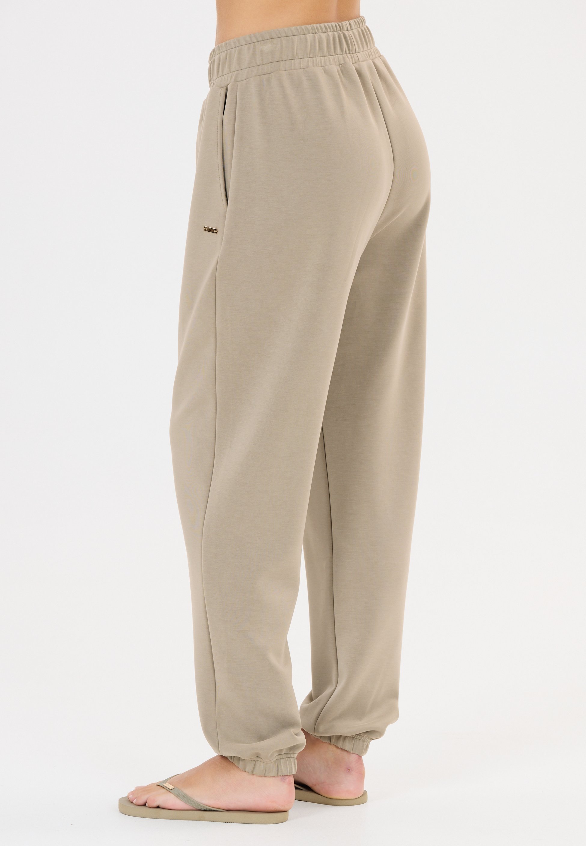 ATHLECIA, Jillnana V2