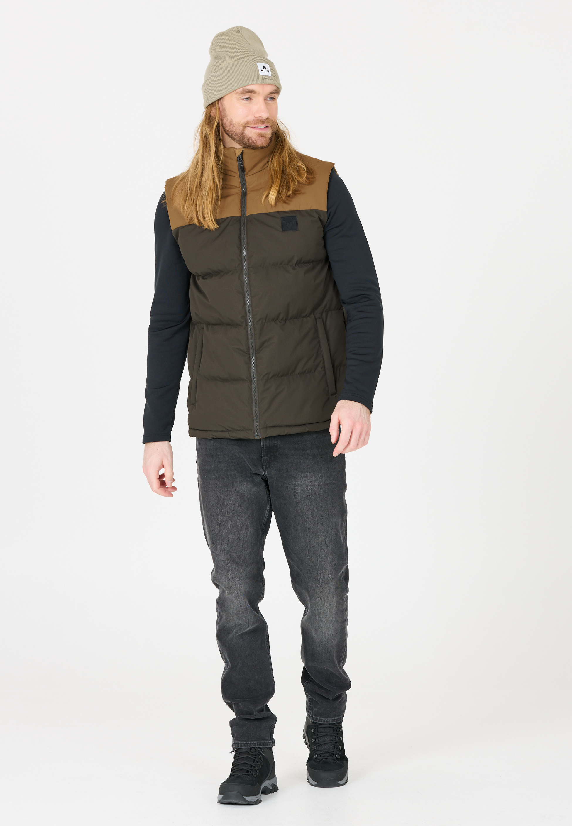 WHISTLER, Jokub Vest