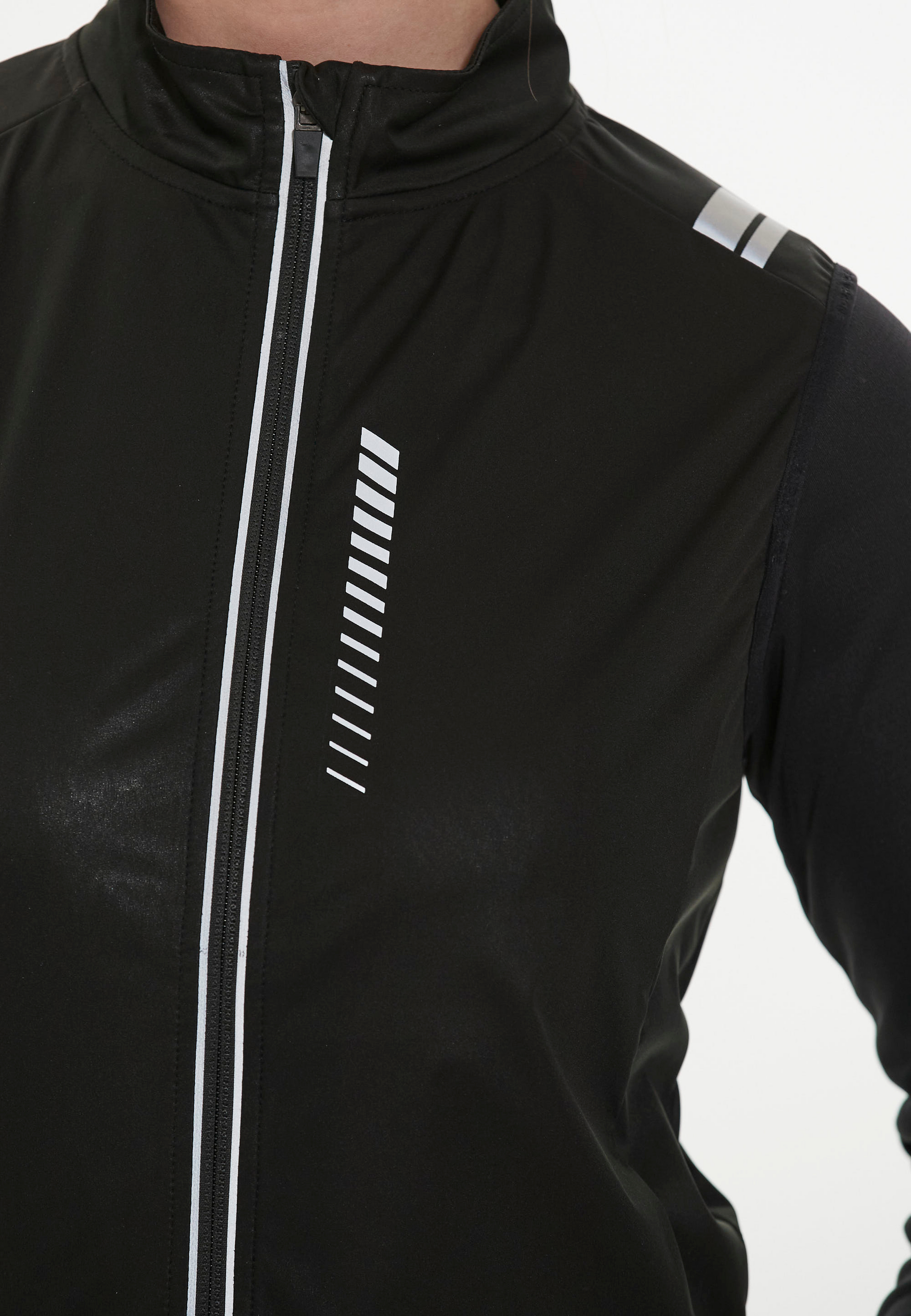 ENDURANCE, Julliet Vest