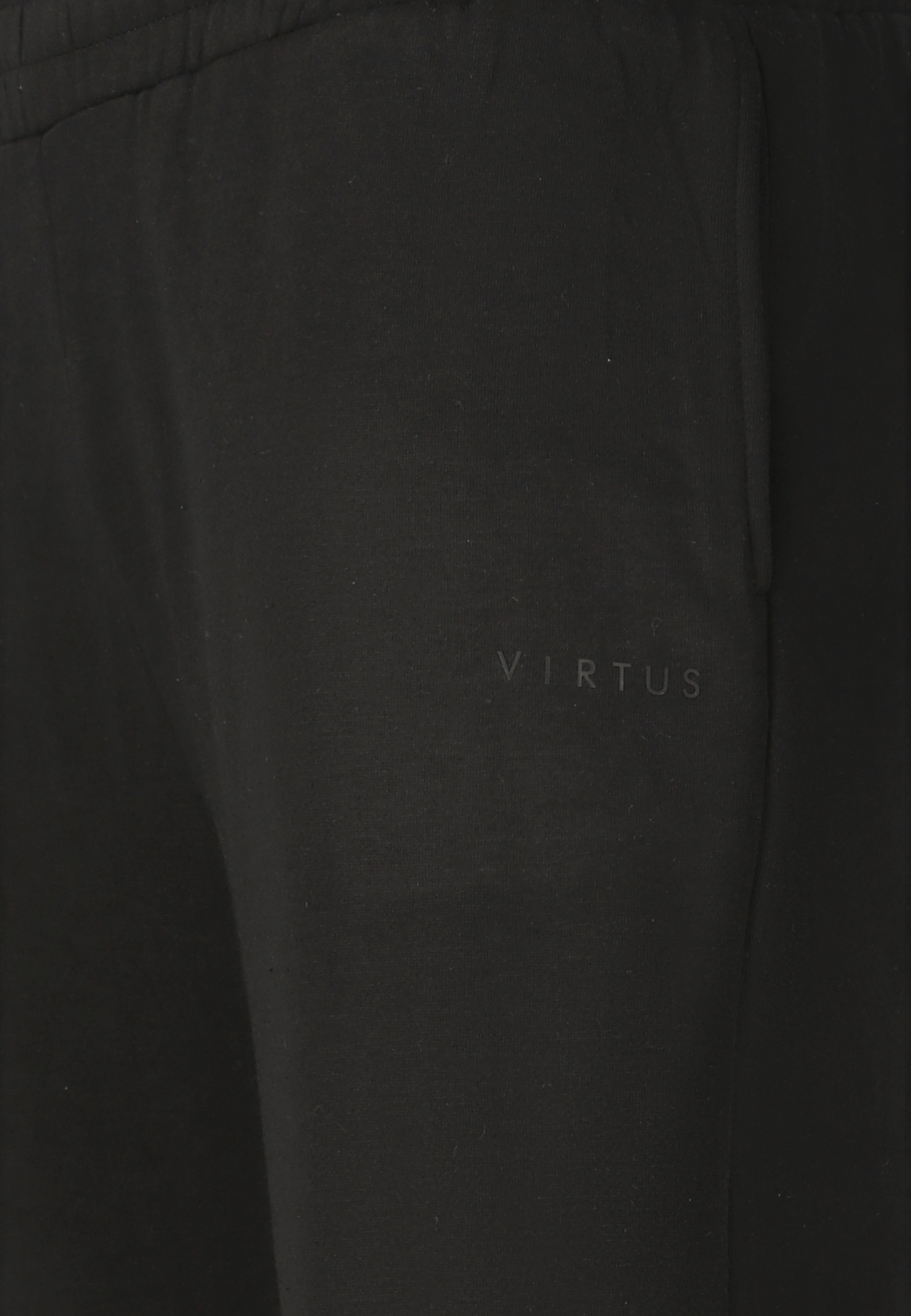 VIRTUS, Kayce V2