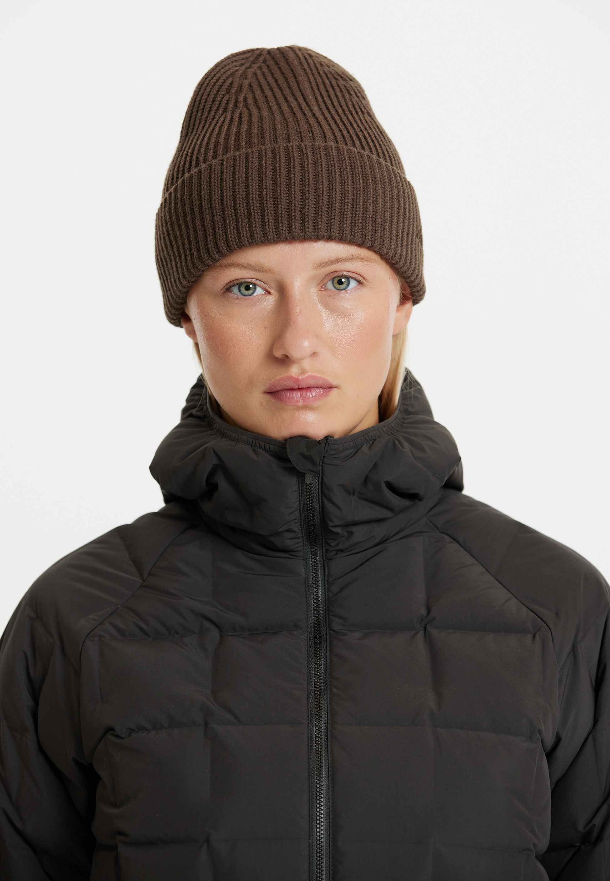 SOS, Kicking Horse Down Jacket