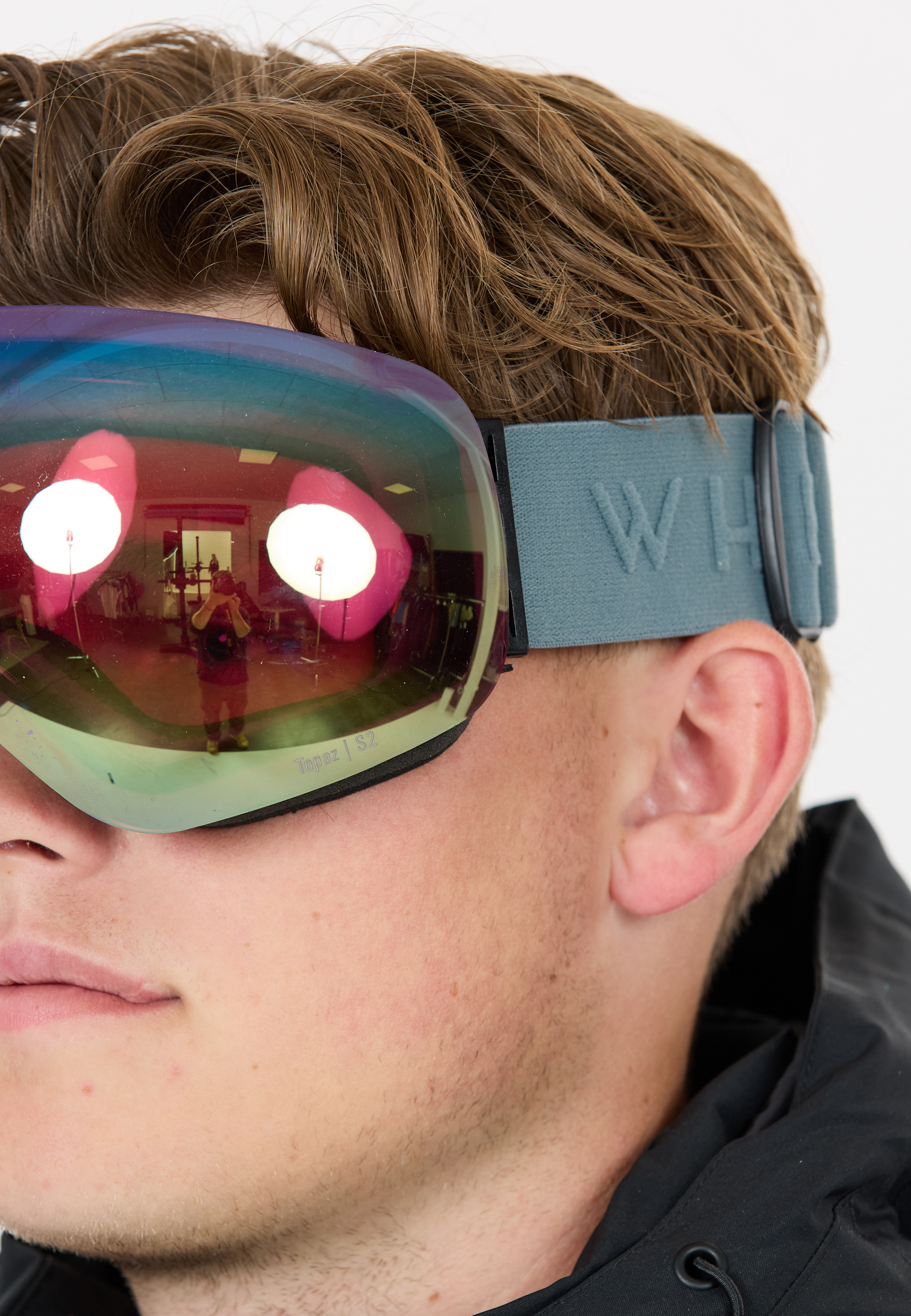 WHISTLER, Kiona Topaz Ii