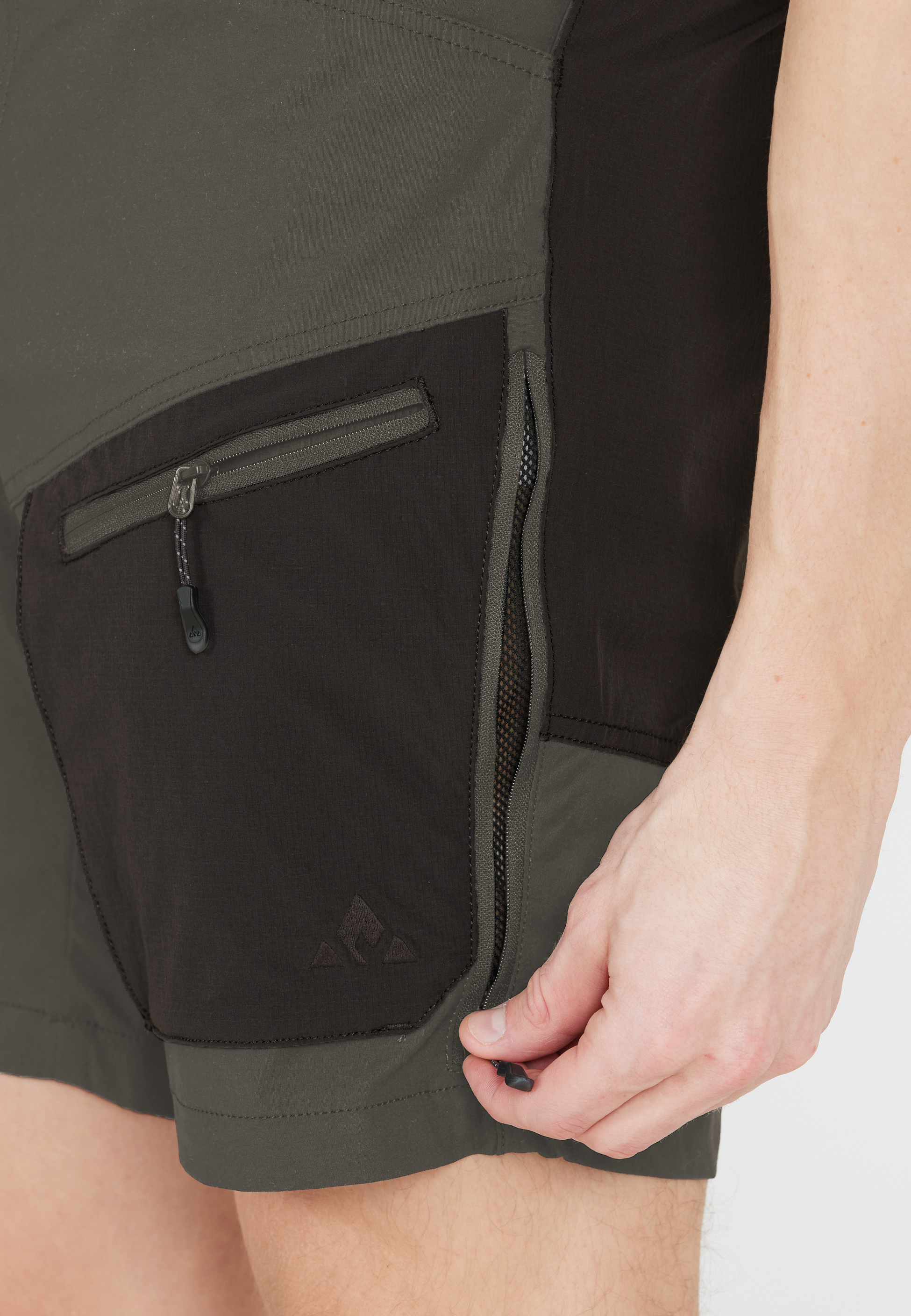 WHISTLER, Kodiak Outdoor Shorts