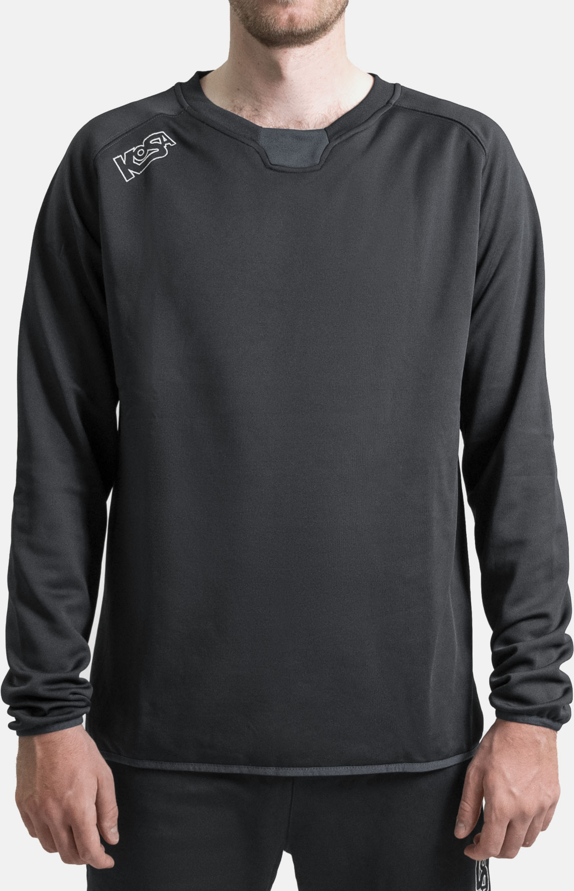 KOSA, Kosa Round Neck Svart