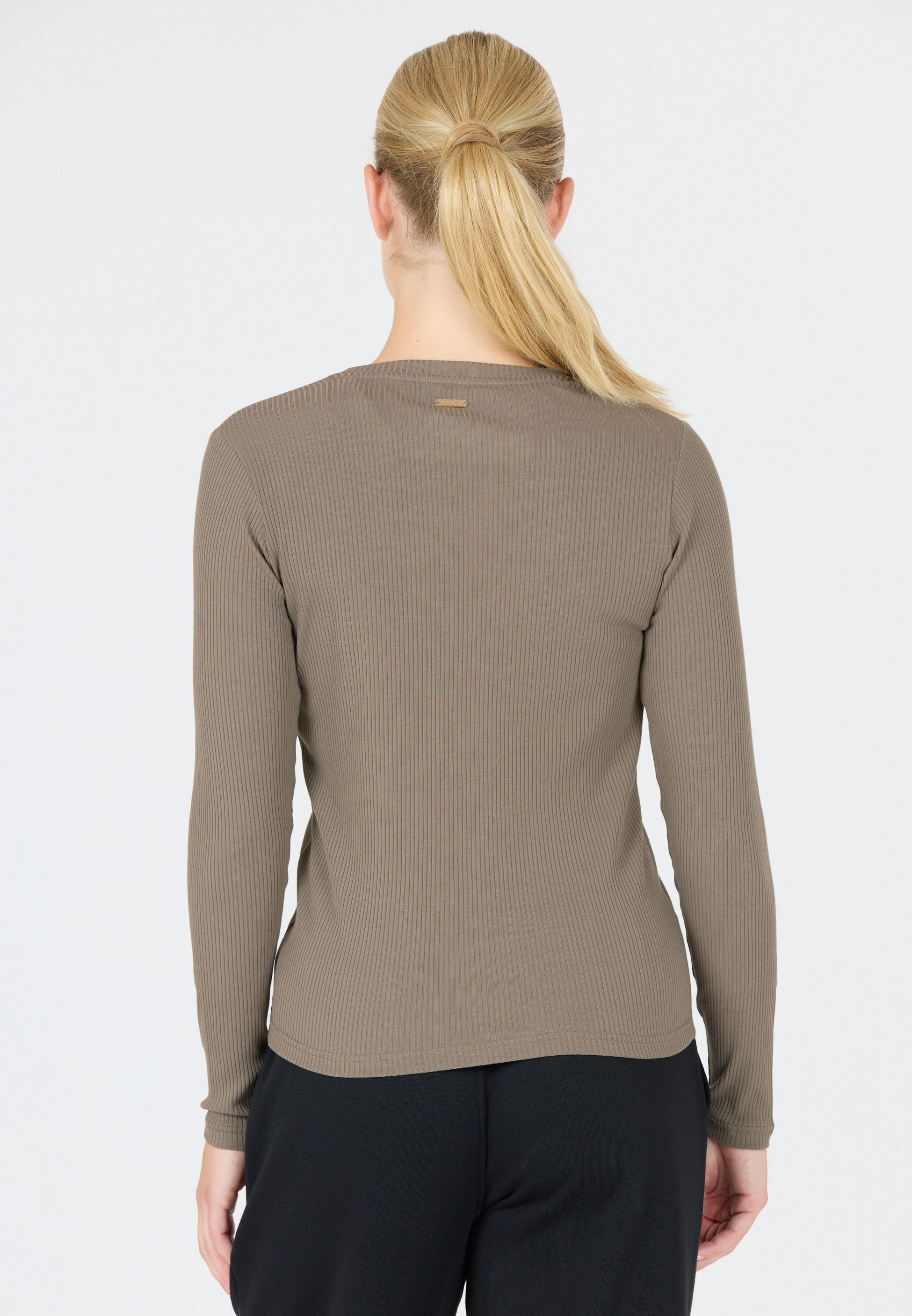 ATHLECIA, Lankae Long Sleeve Shirt